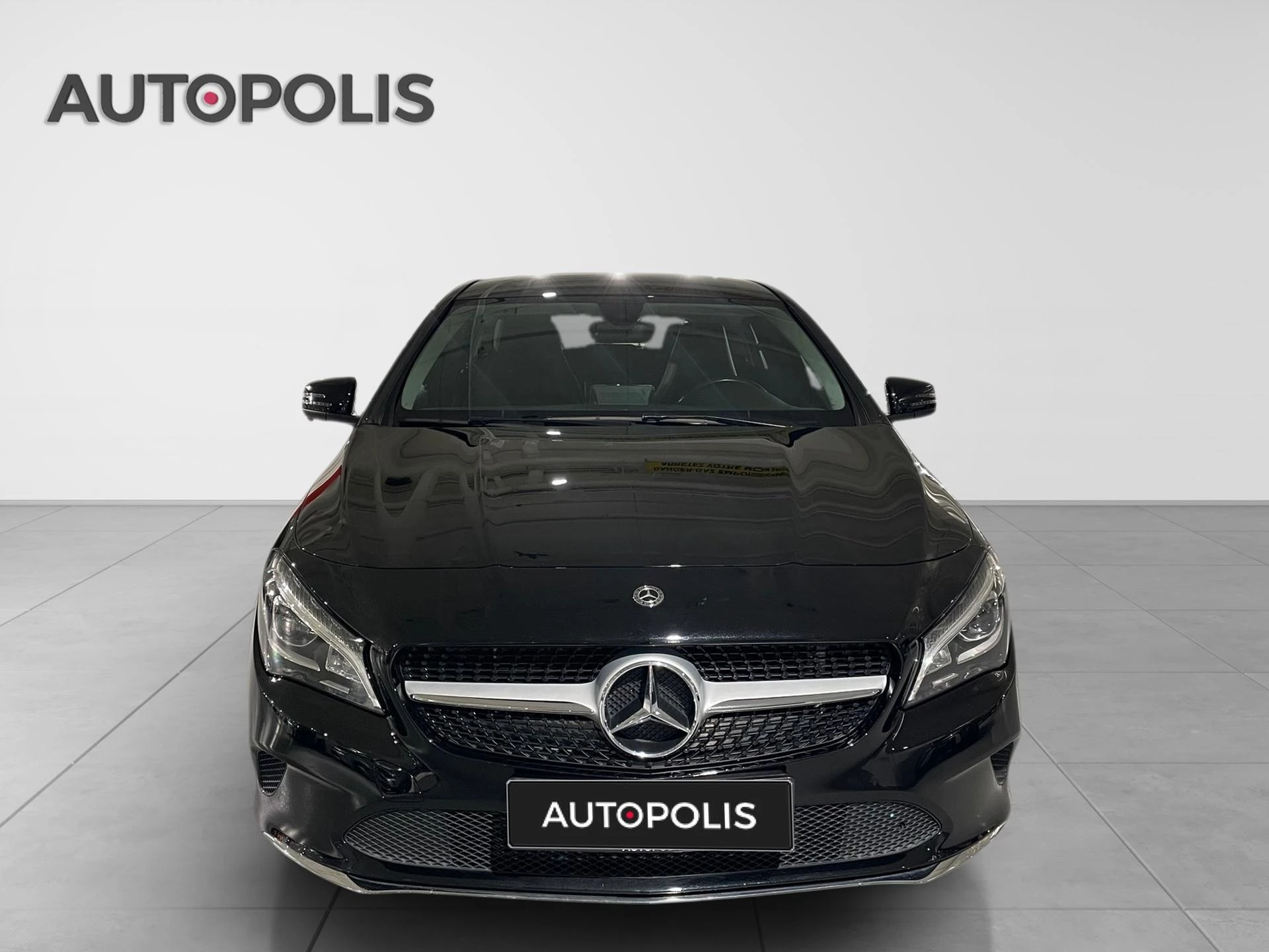 Mercedes-Benz-CLA-image-13