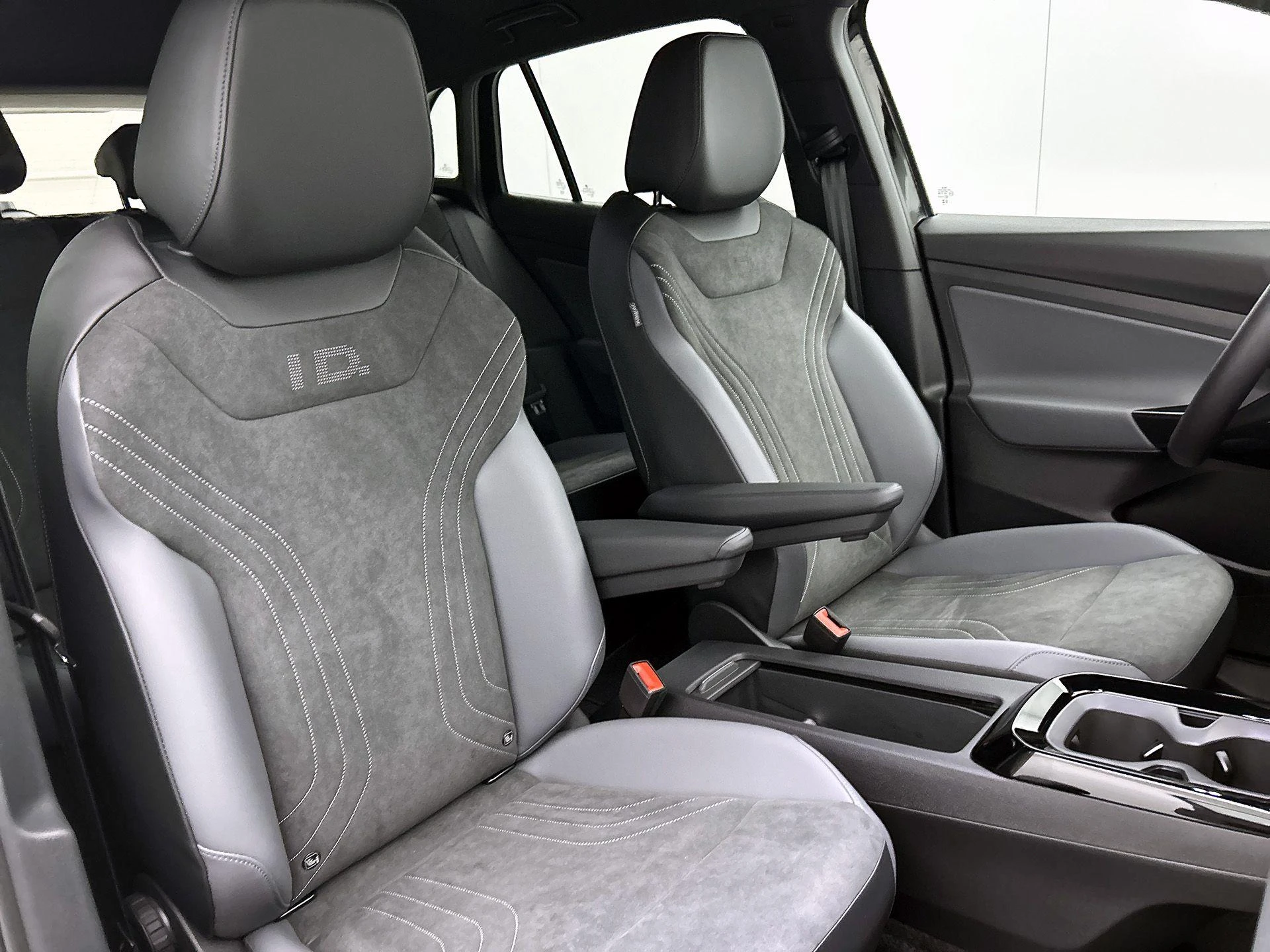 Volkswagen-ID.4-image-30
