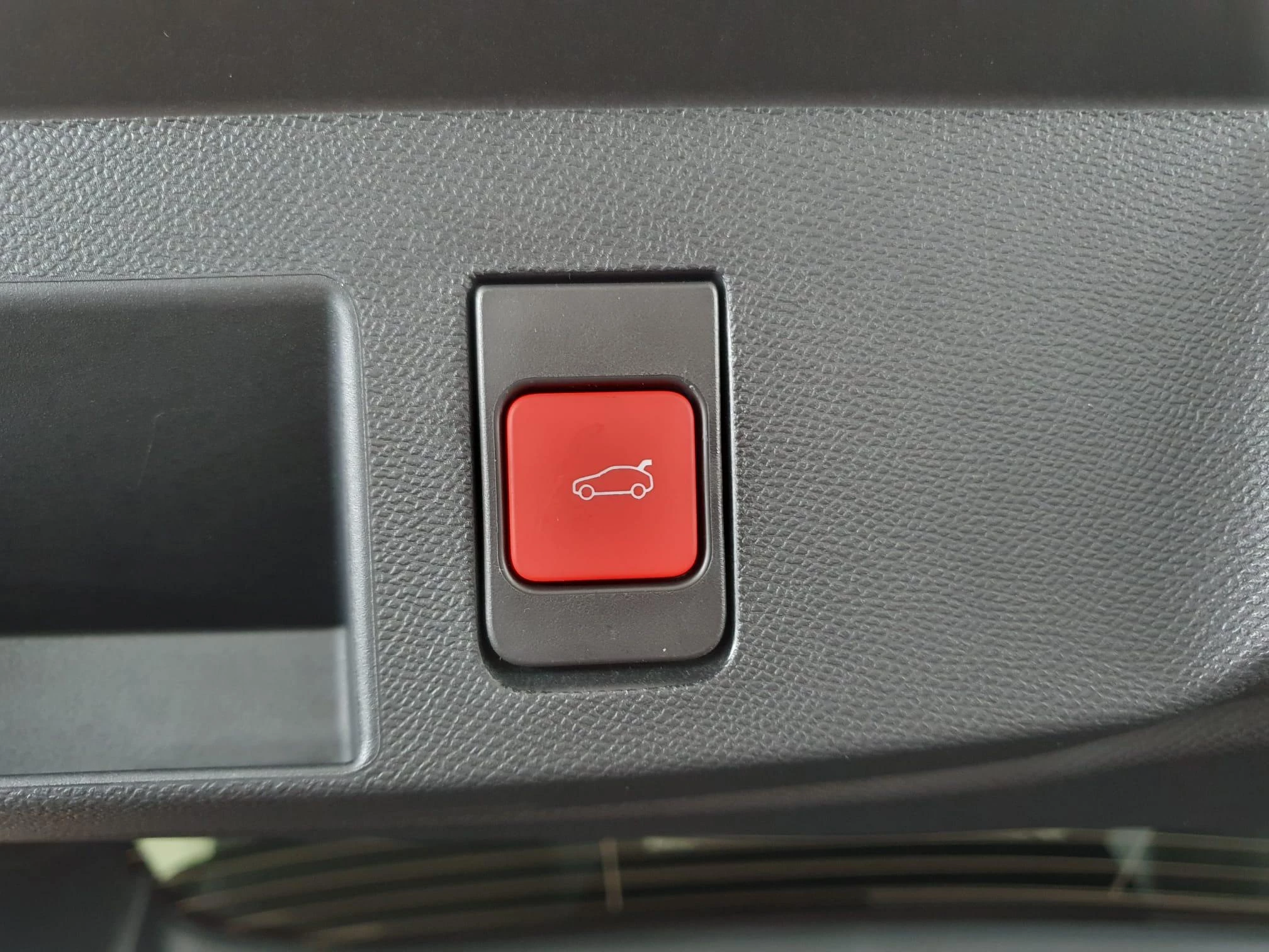 Citroën-C5 Aircross-image-34