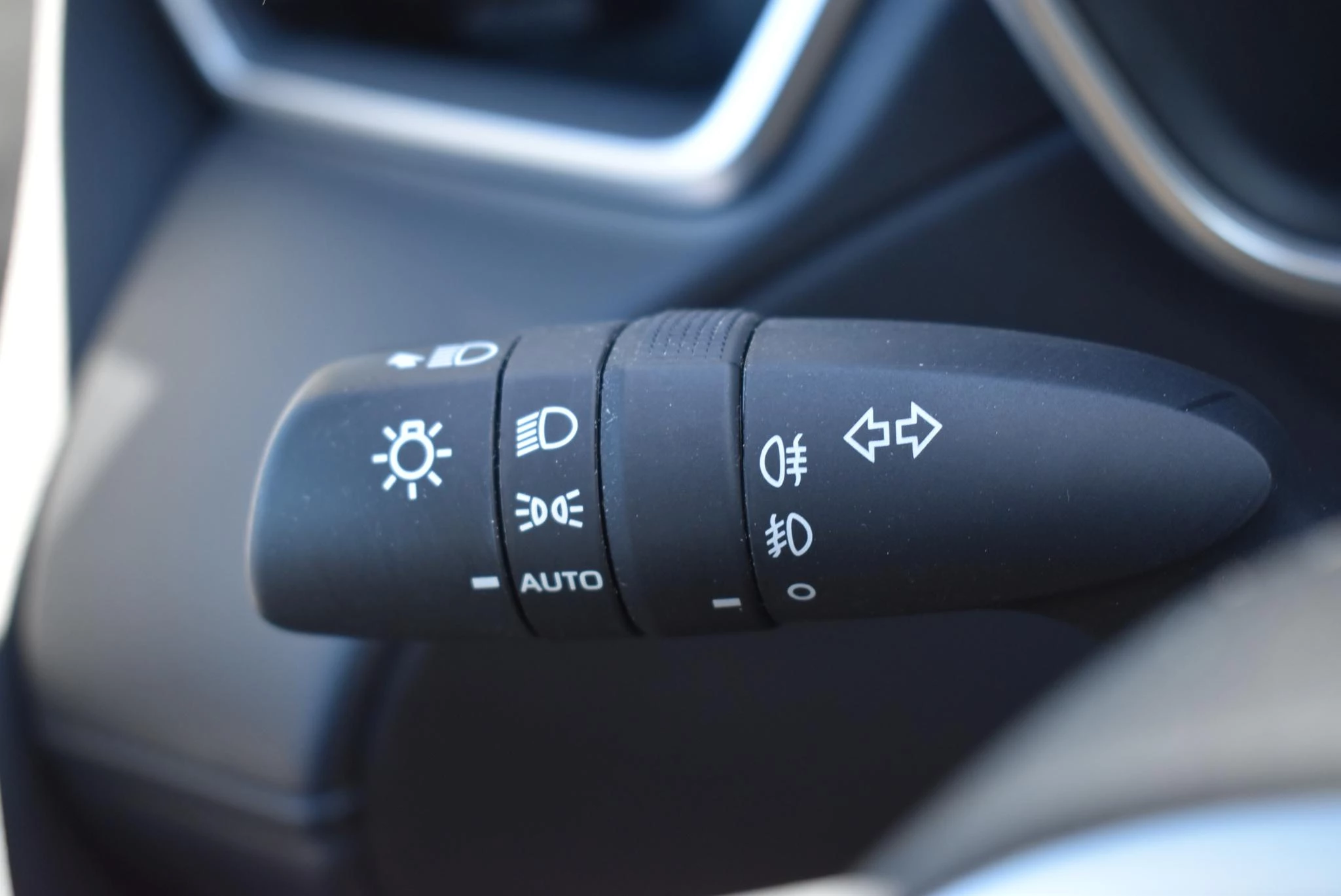 Toyota-Corolla Cross-image-24