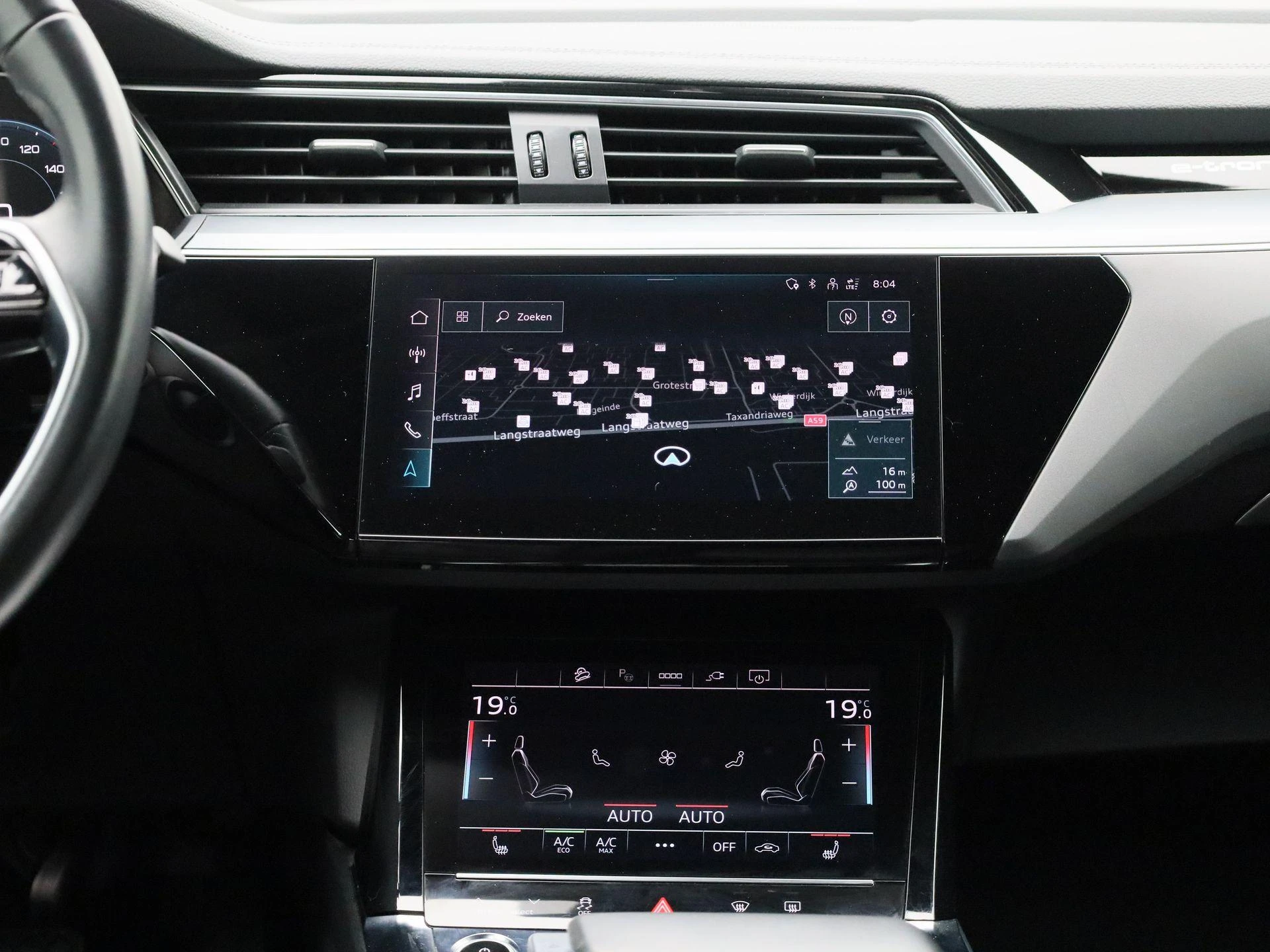 Audi-e-tron-image-8