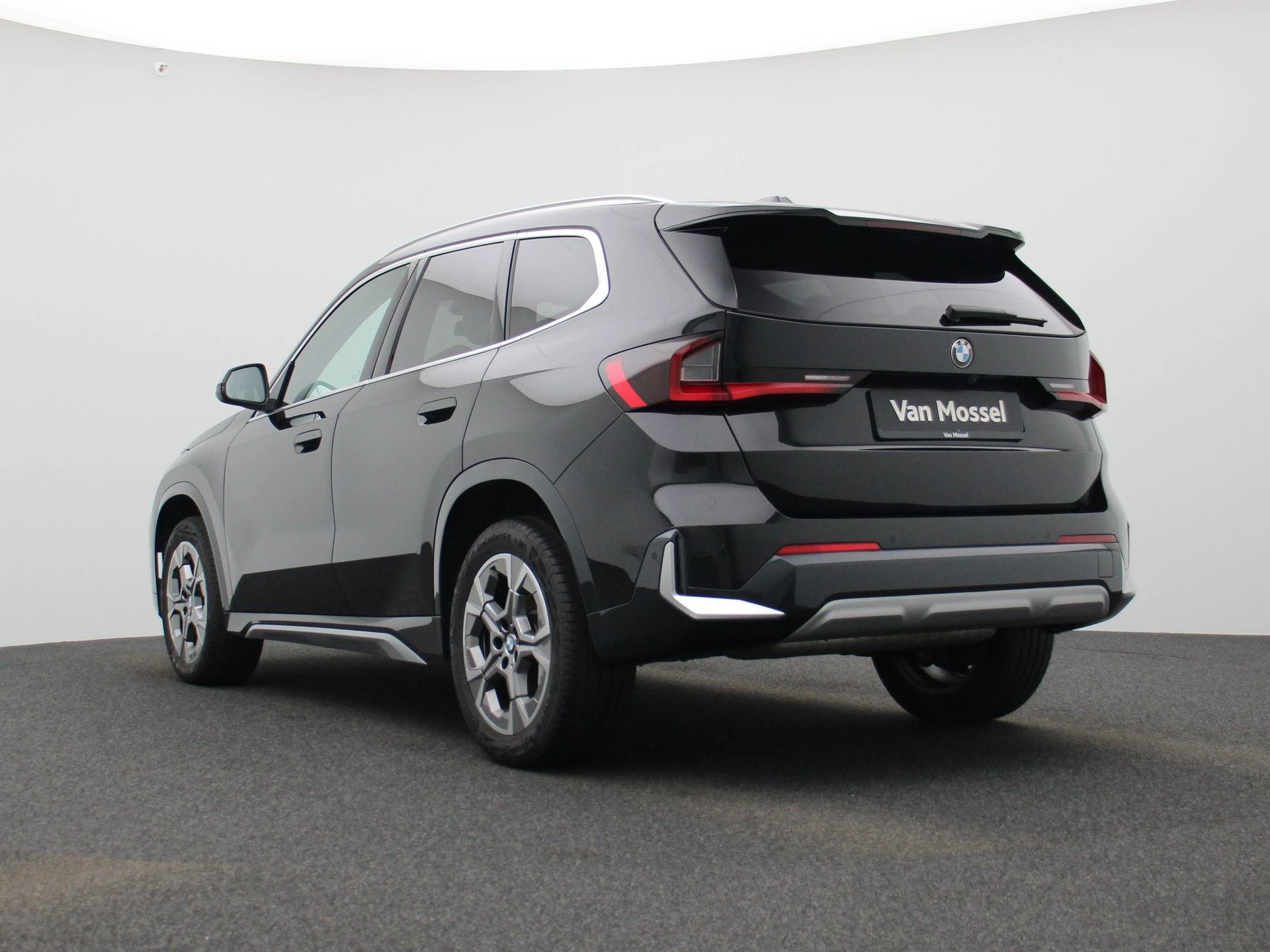 BMW-X1-image-1