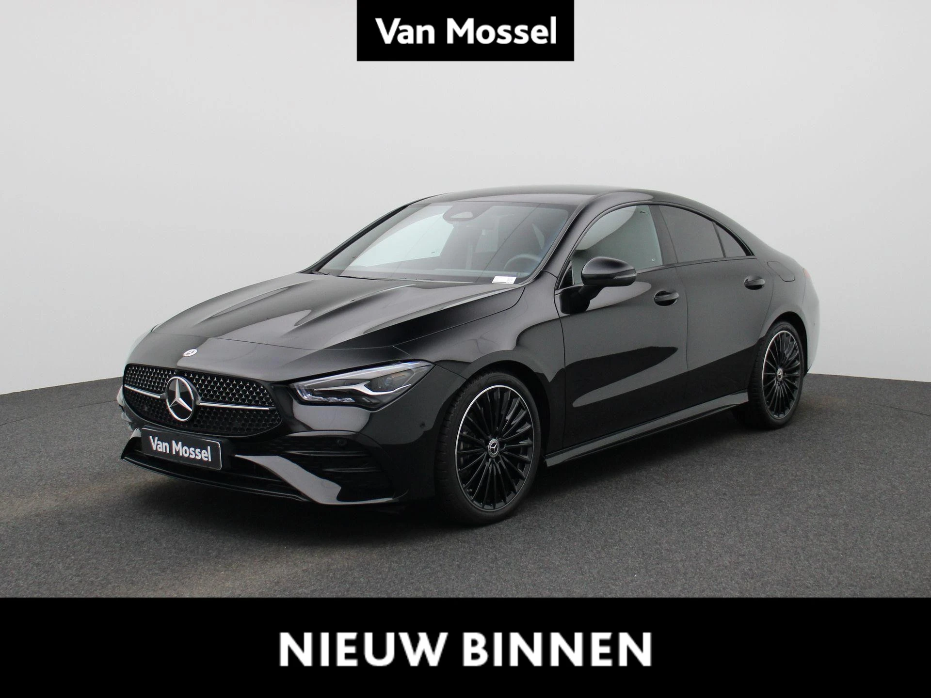 Mercedes-Benz-CLA-image-0