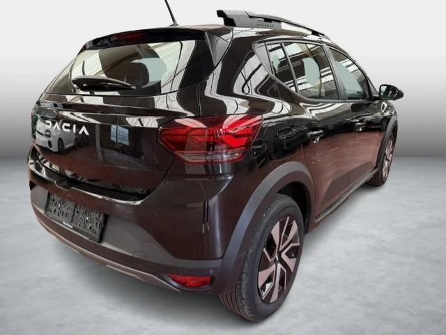 Dacia-Sandero Stepway-image-4