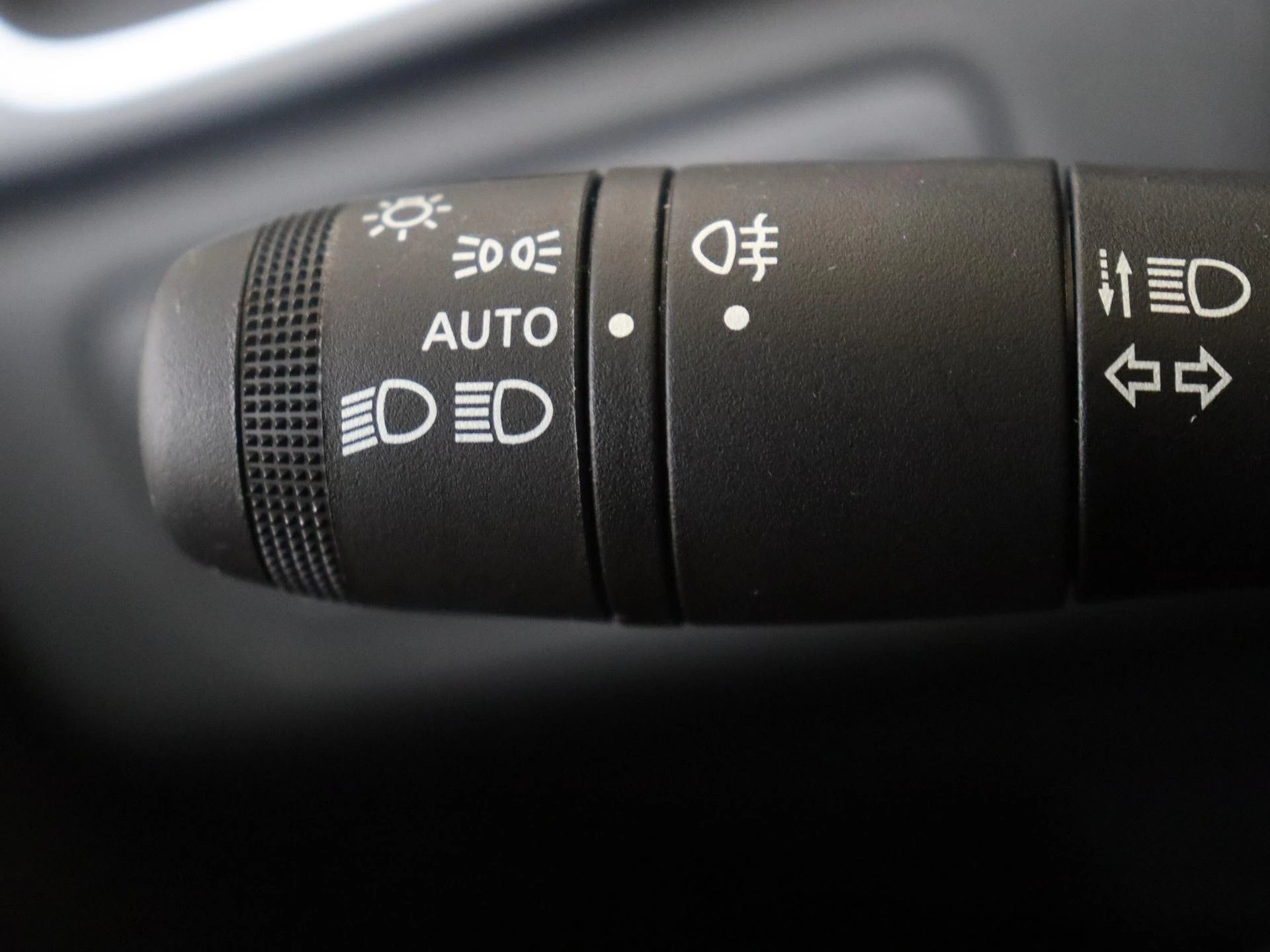 Renault-Captur-image-22