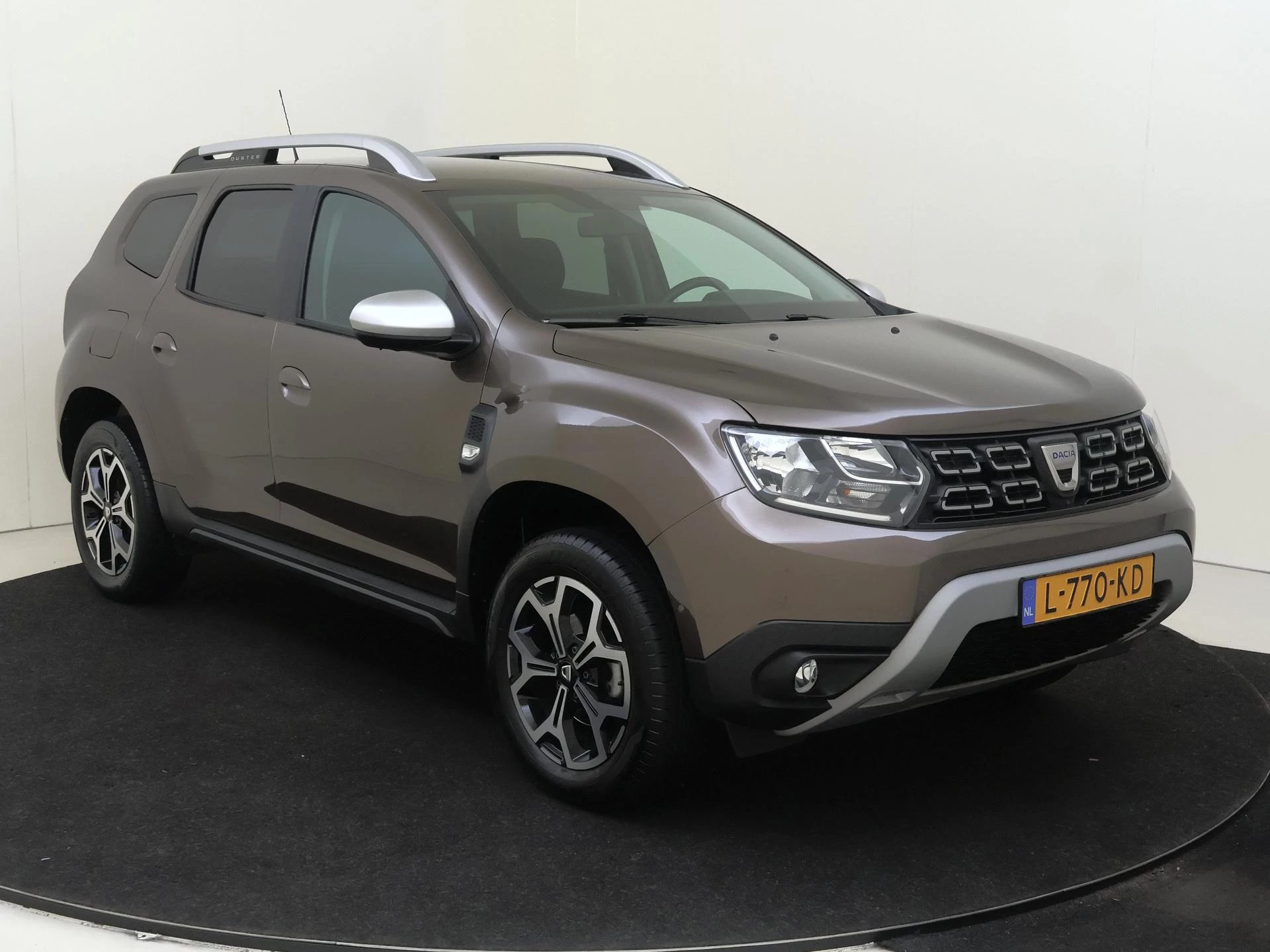 Dacia-Duster-image-1