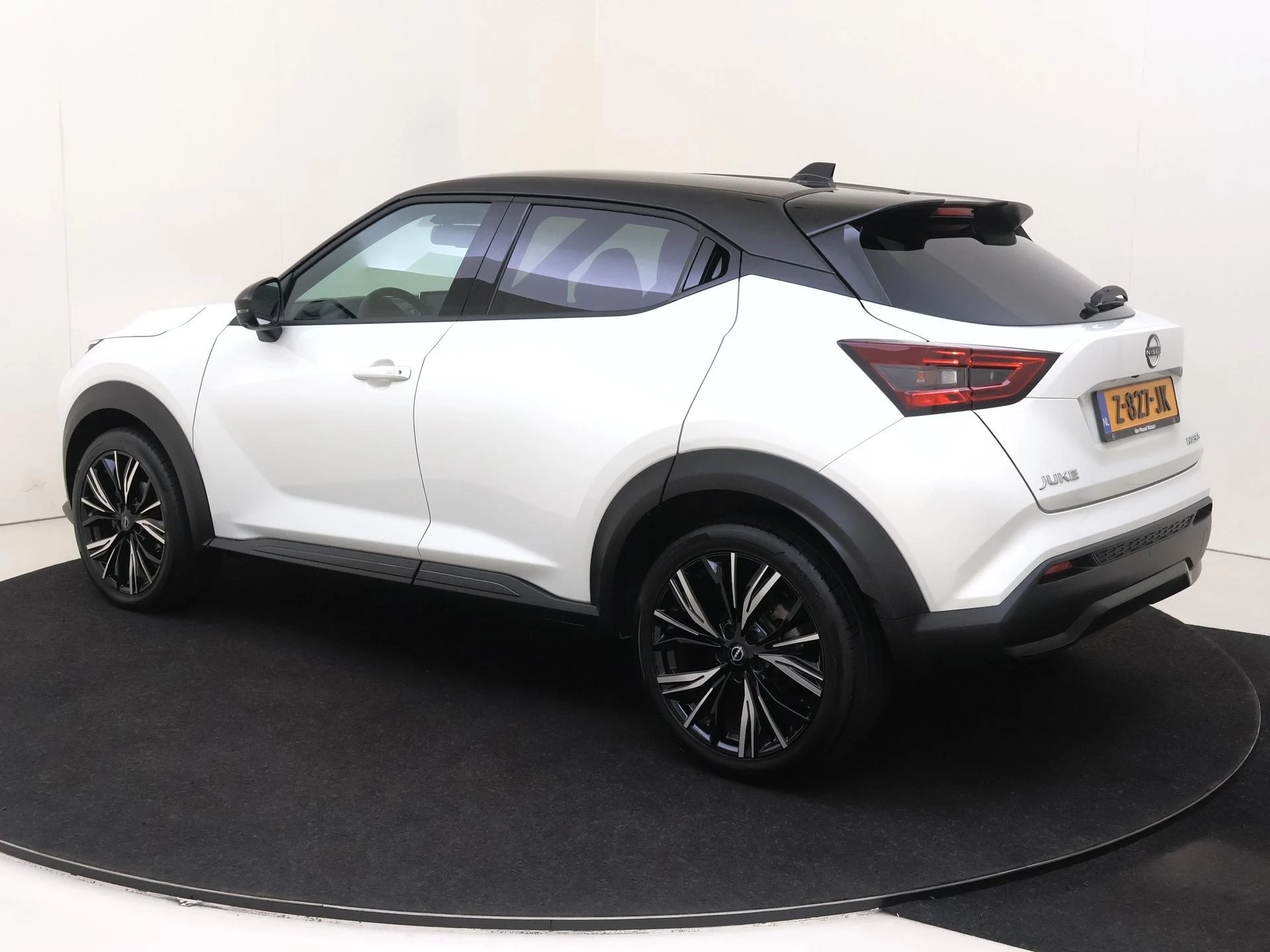 Nissan-Juke-image-2