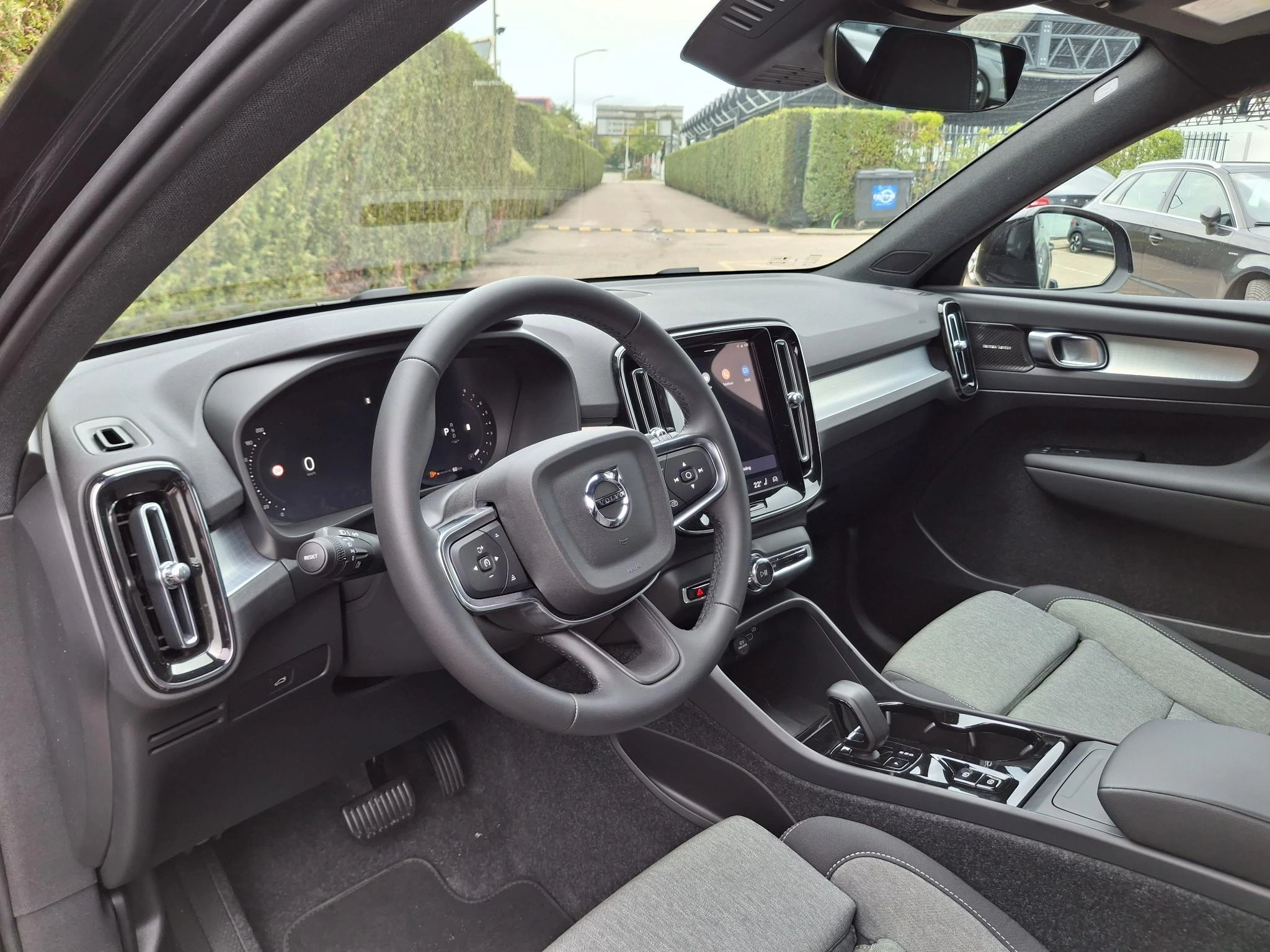 Volvo-XC40-image-12