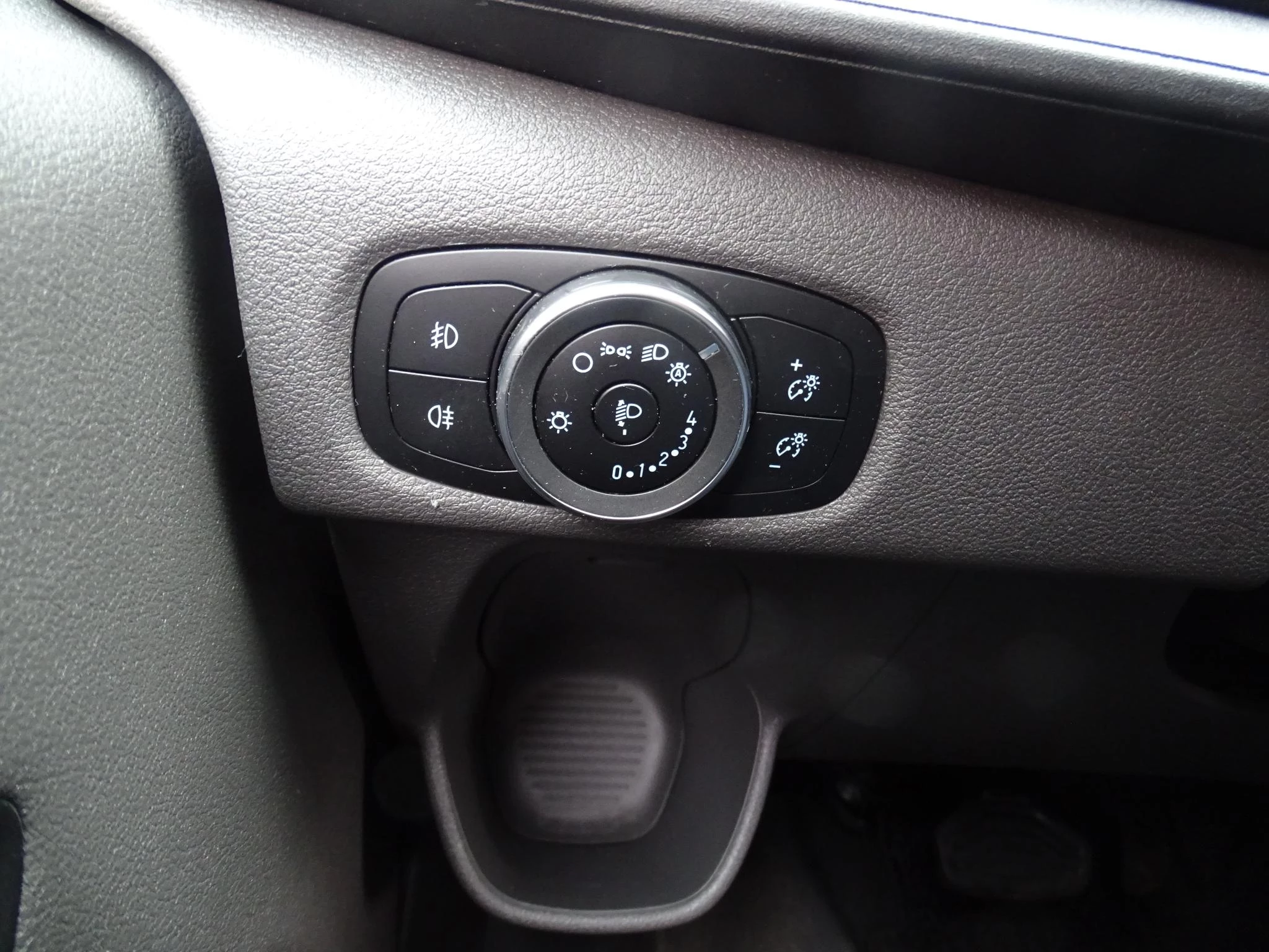 Ford Transit Custom 2.0D automaat FONT VENDOME
