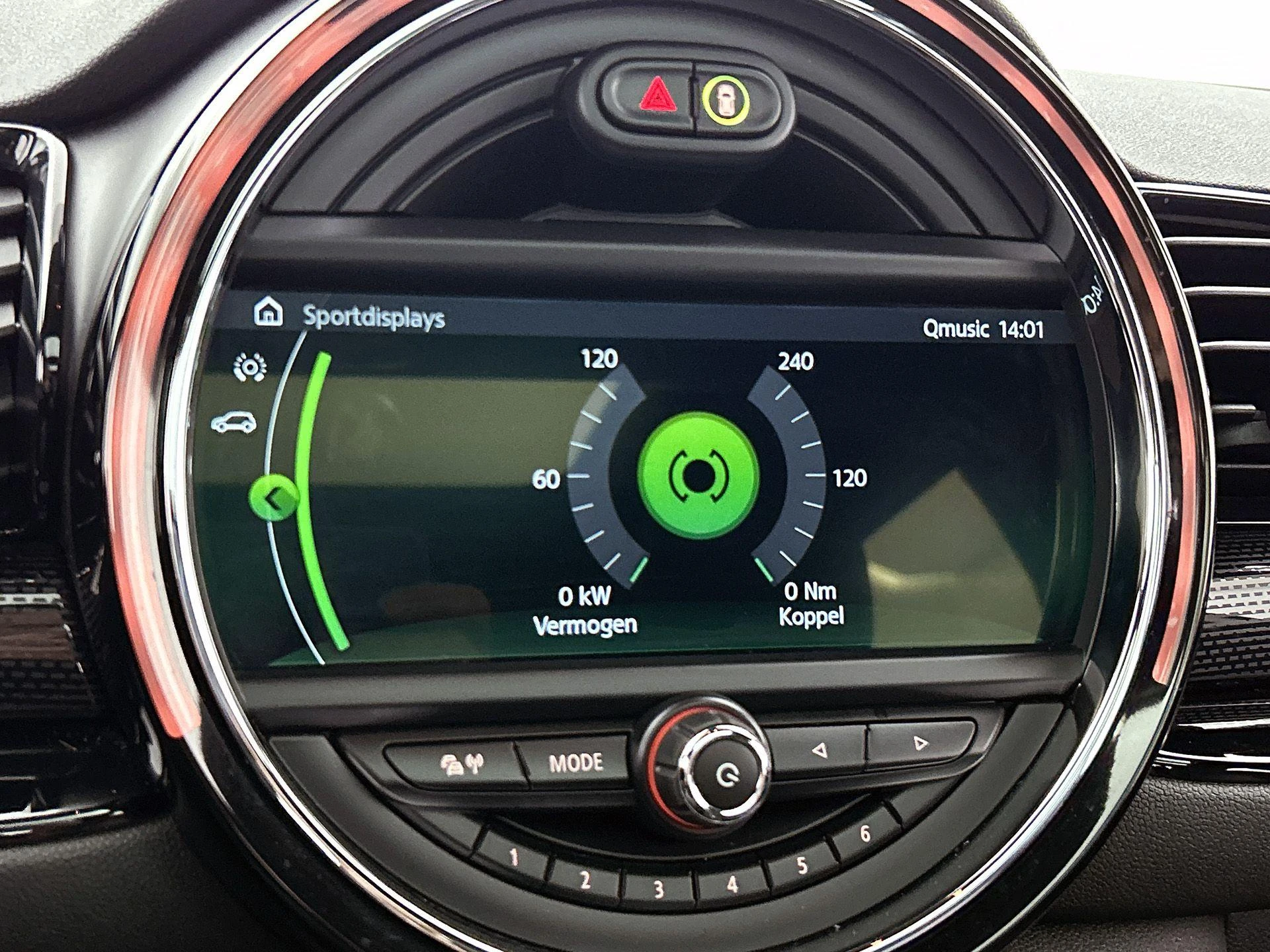 MINI-Clubman-image-12