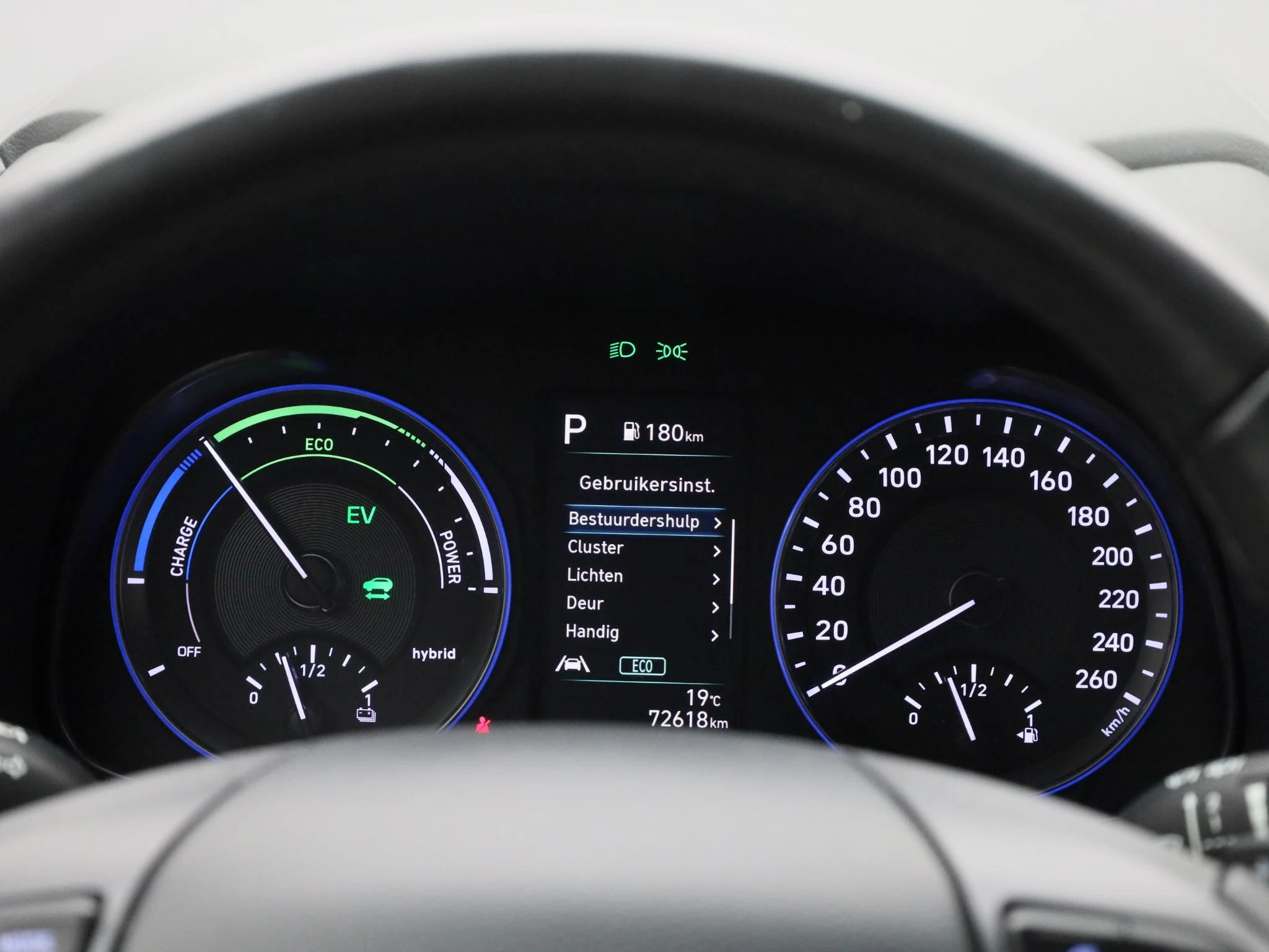 Hyundai-Kona-image-8