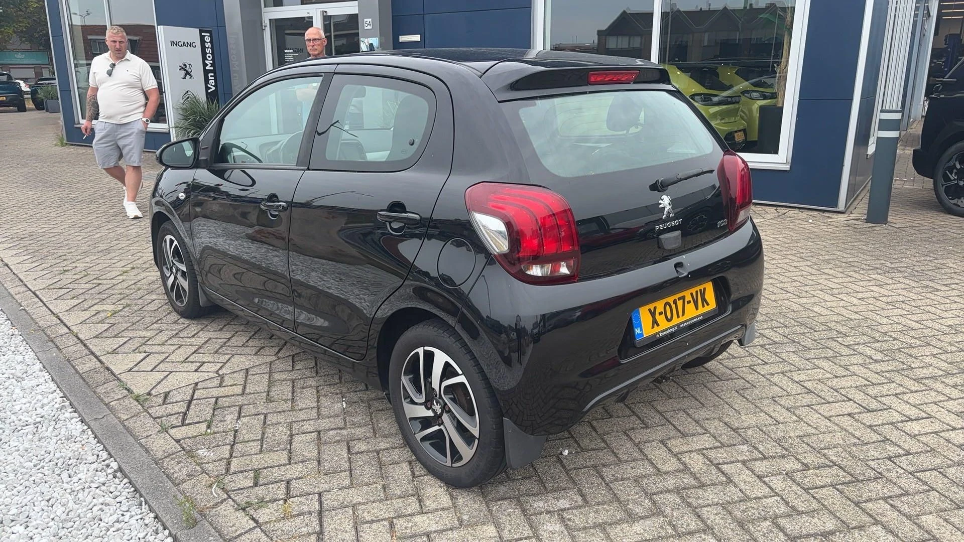 Peugeot-108-image-2