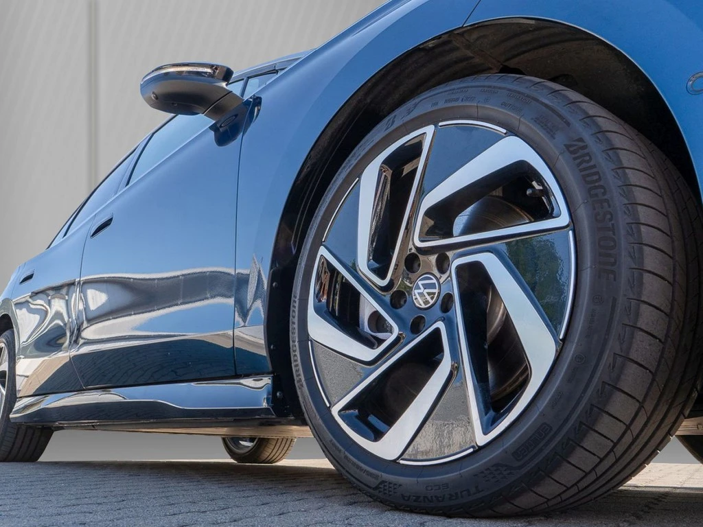 Volkswagen-ID.7-image-4