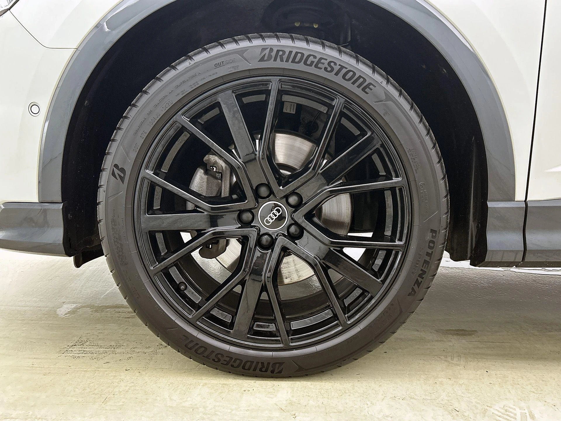 Audi-Q3-image-9