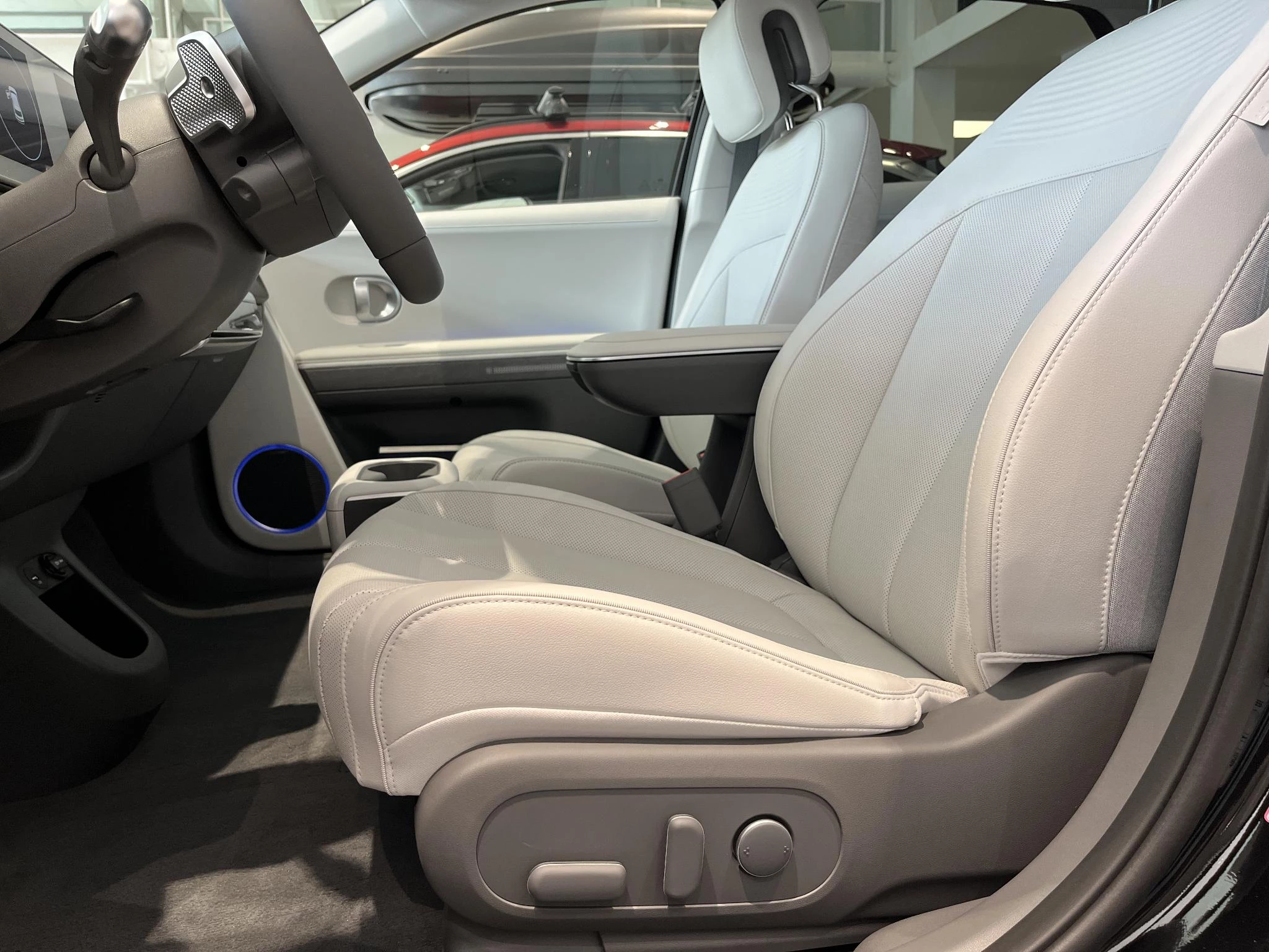 Hyundai-IONIQ 5-image-5