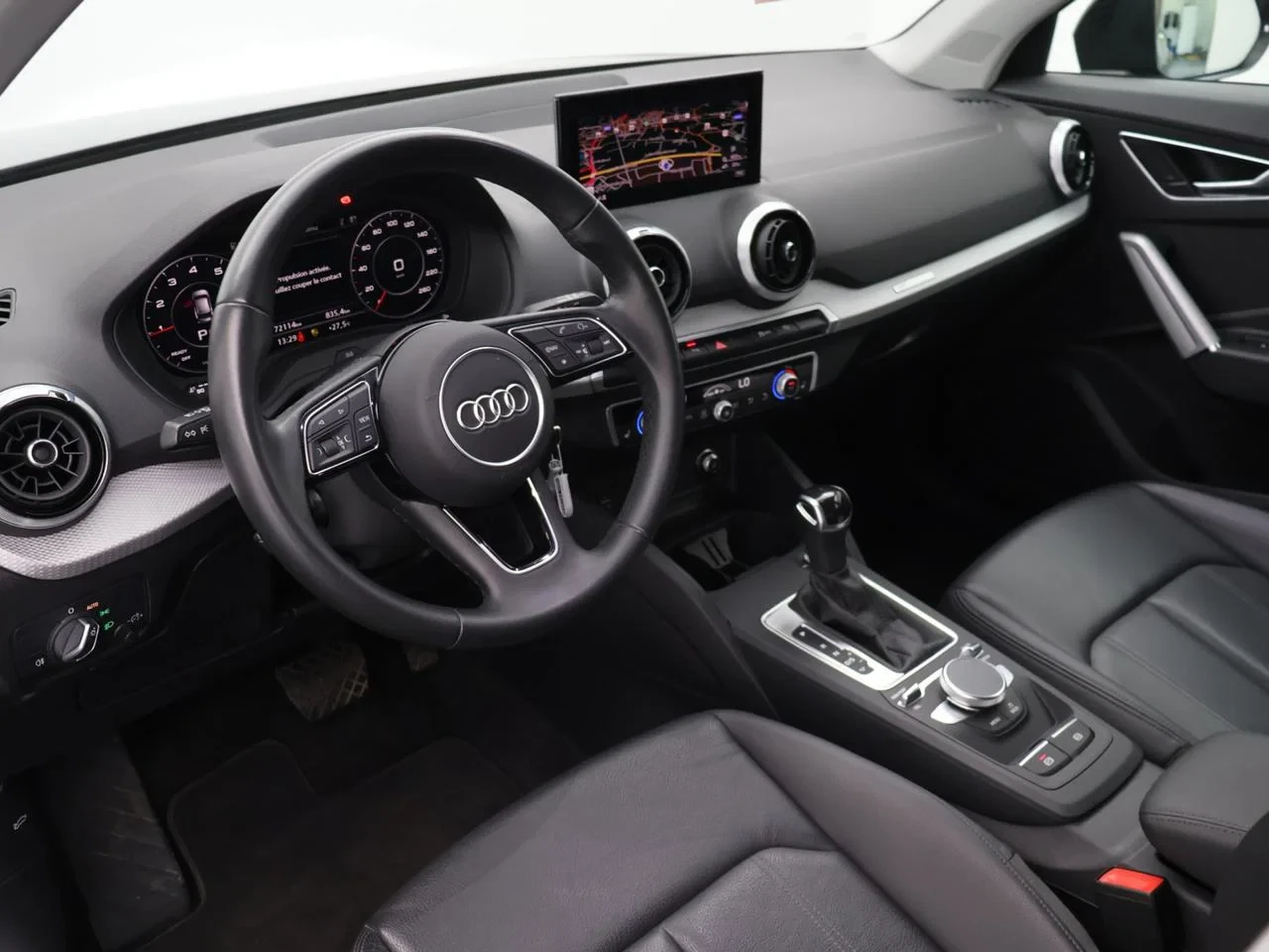 Audi Q2 Audi Q2 Business Edition Advanced 35TFSI 150PK *AUTOMAAT*LEDER*TREKHAAK*CRUISE*PDC*CAMERA*NAVI*VIRTUAL COCKPIT*...*
