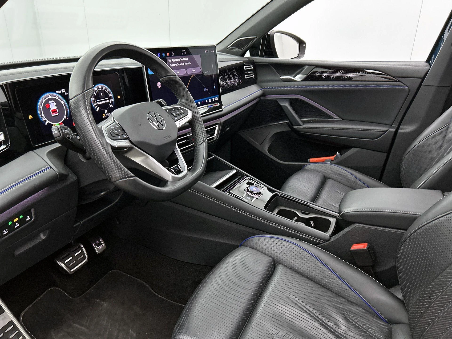 Volkswagen-Tiguan-image-21