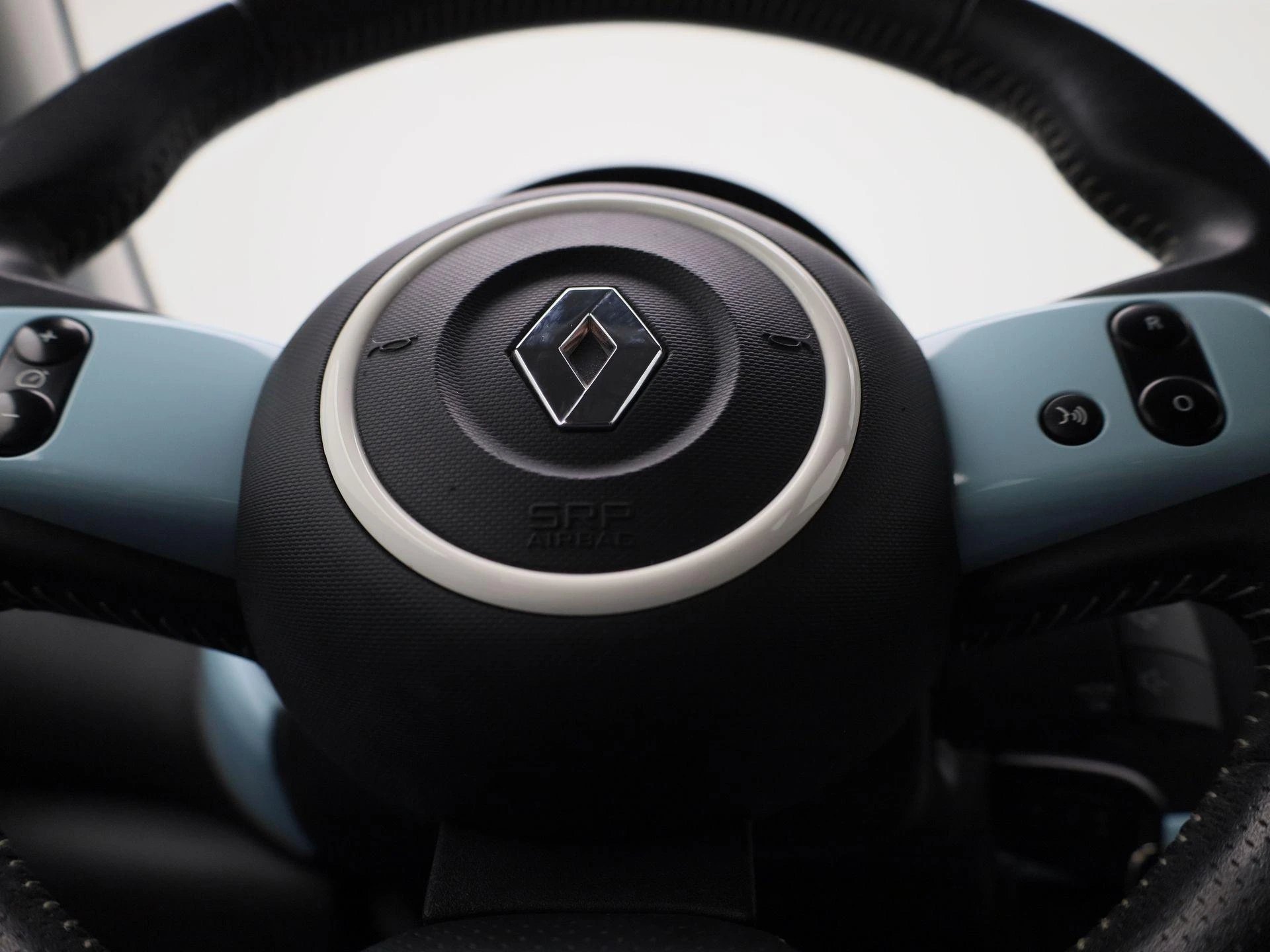 Renault-Twingo-image-23