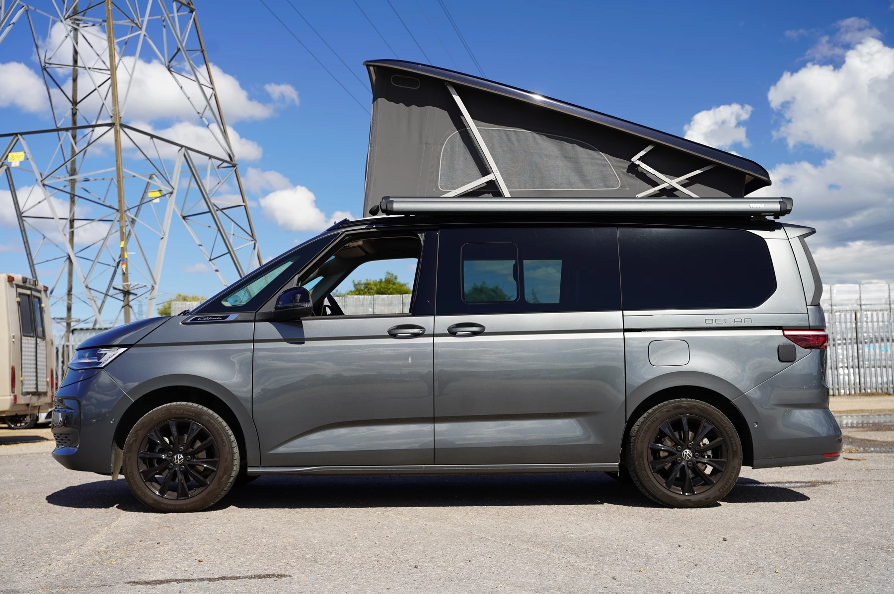 Volkswagen-California-image-14
