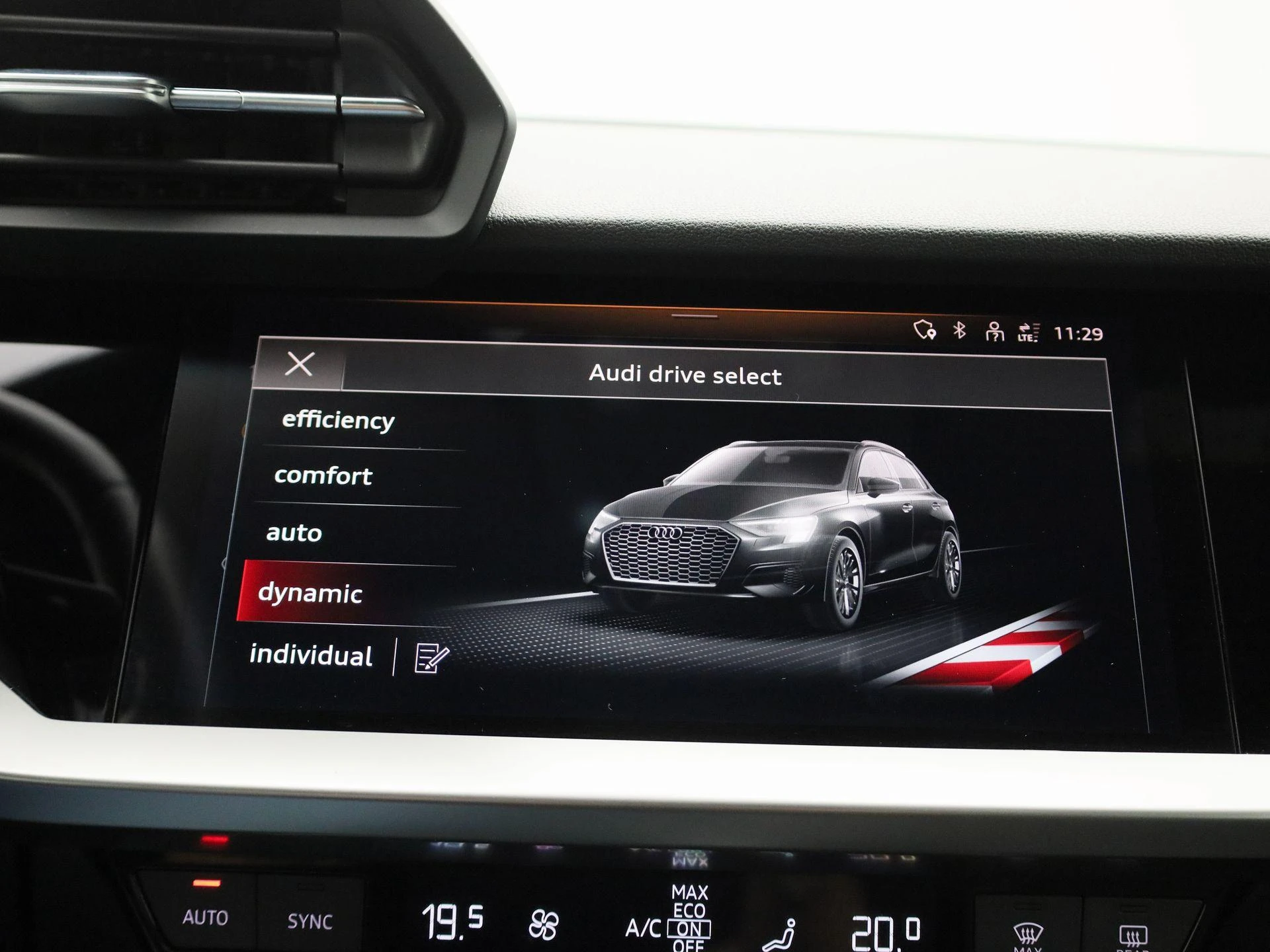 Audi-A3-image-24