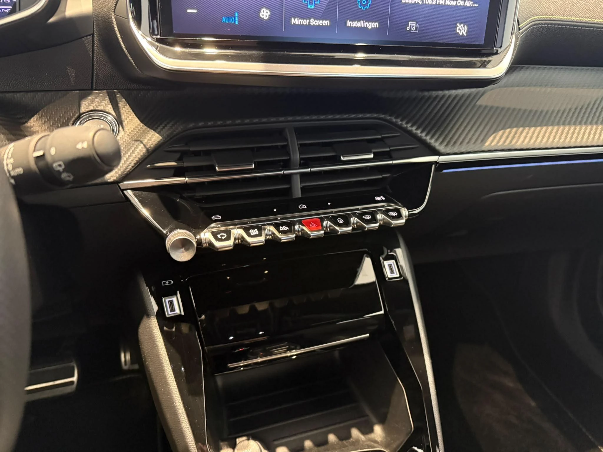 Peugeot-2008-image-16
