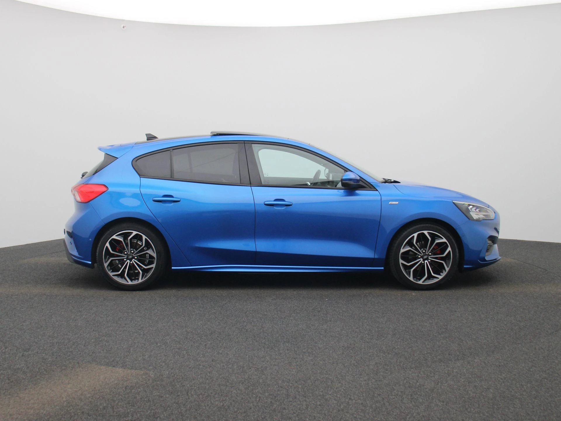 Ford Focus 1.0 EcoBoost ST Line Business