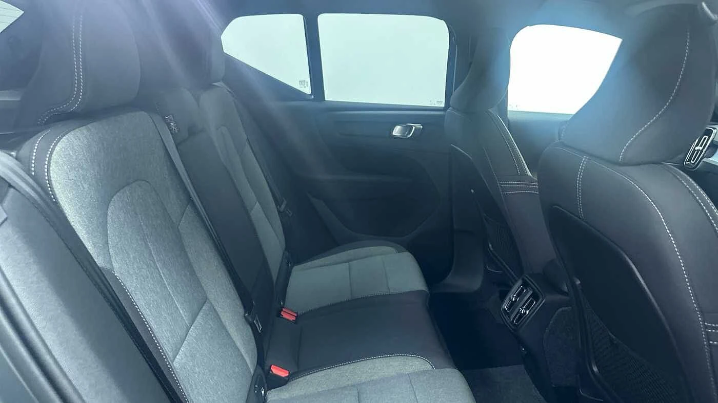Volvo-XC40-image-7