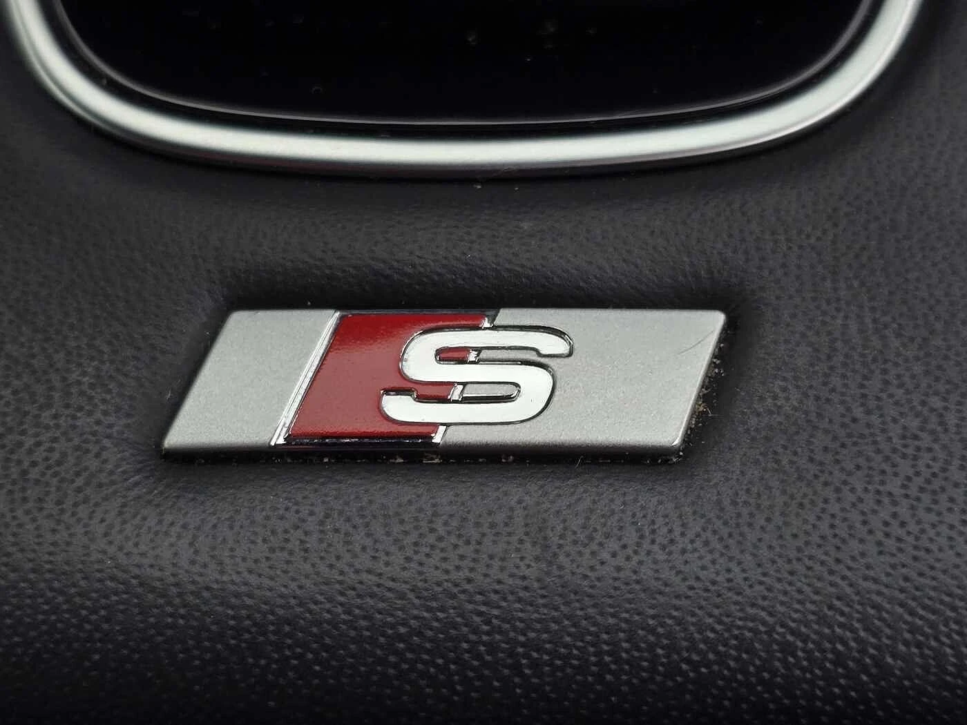 Audi-A4-image-14