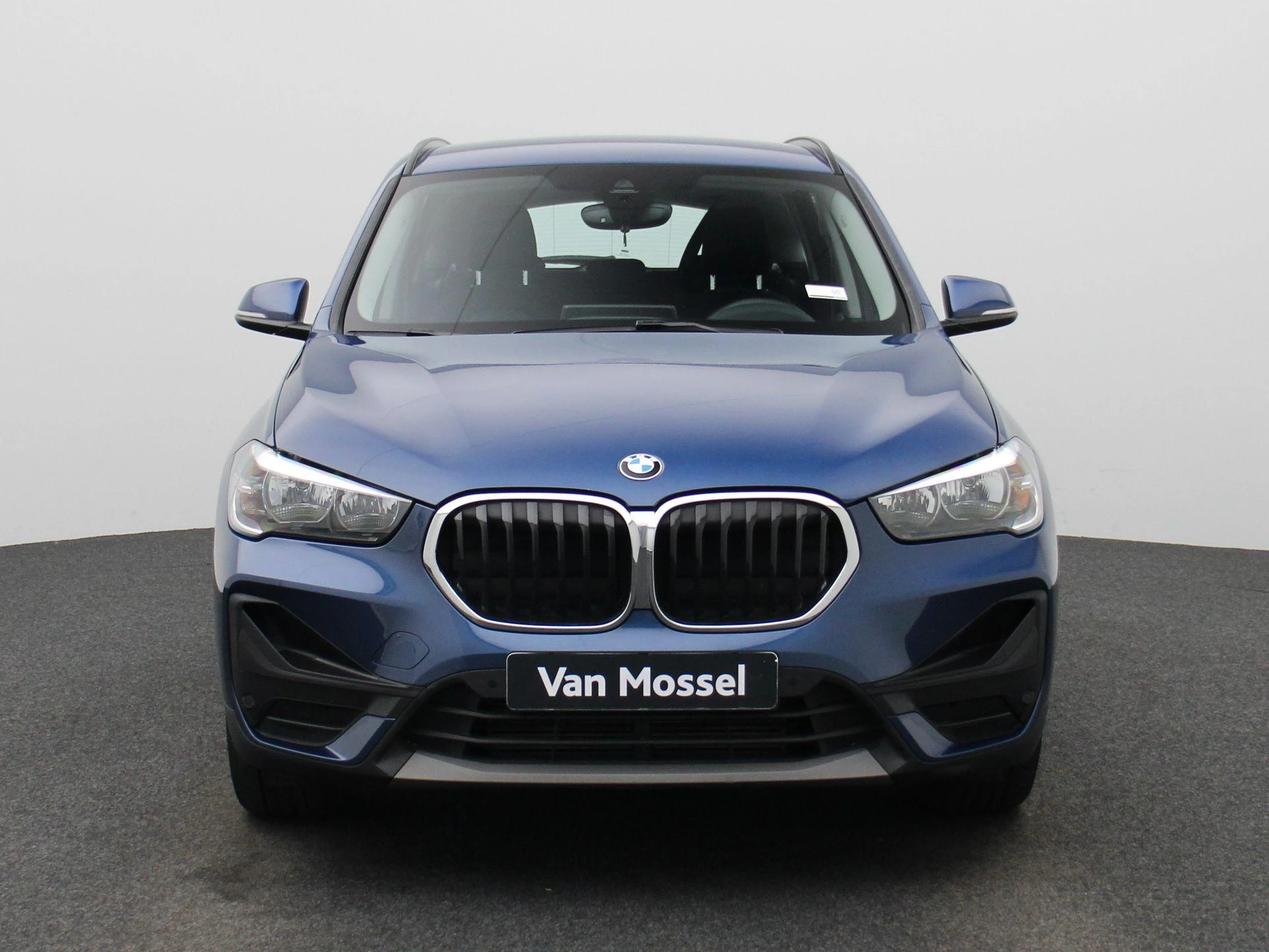 BMW-X1-image-2