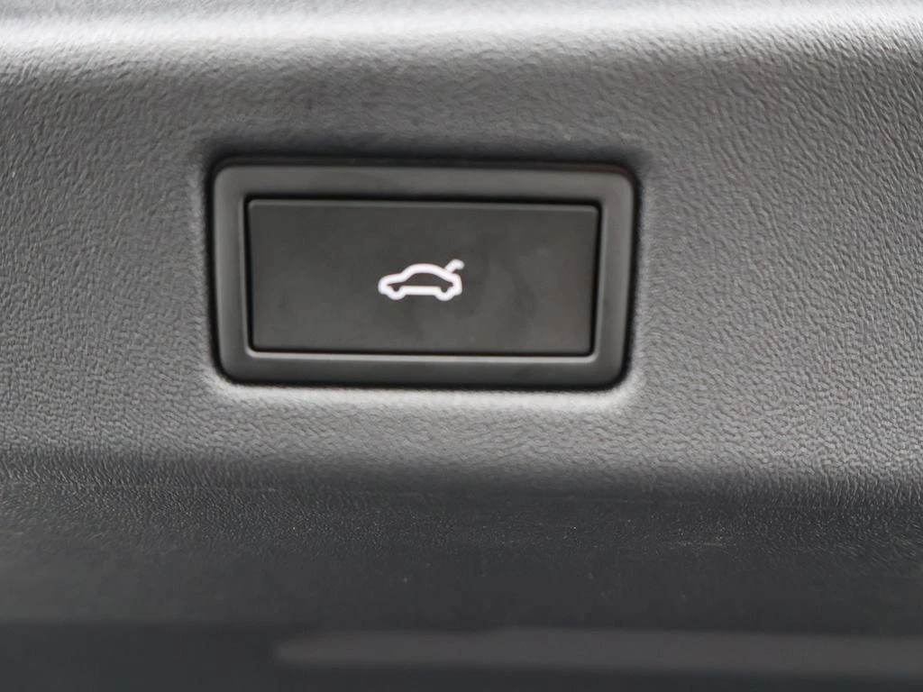 Volkswagen ID.7 Tourer Pro Business Premium 77 kWh 286PK * DEMO *