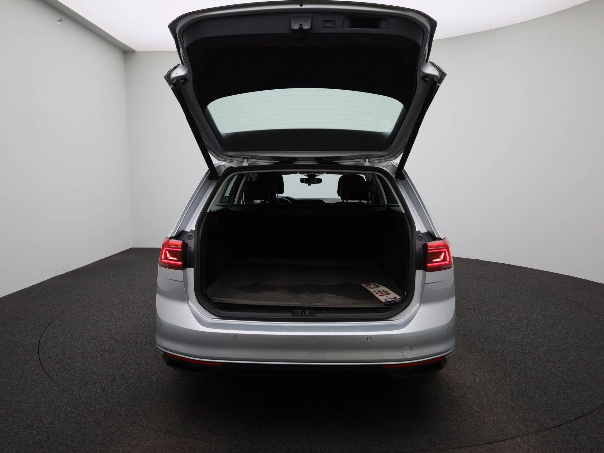 Volkswagen Passat Variant 2.0 TDI 90kW DSG Style Adapt. Cruise | Schuif-dak