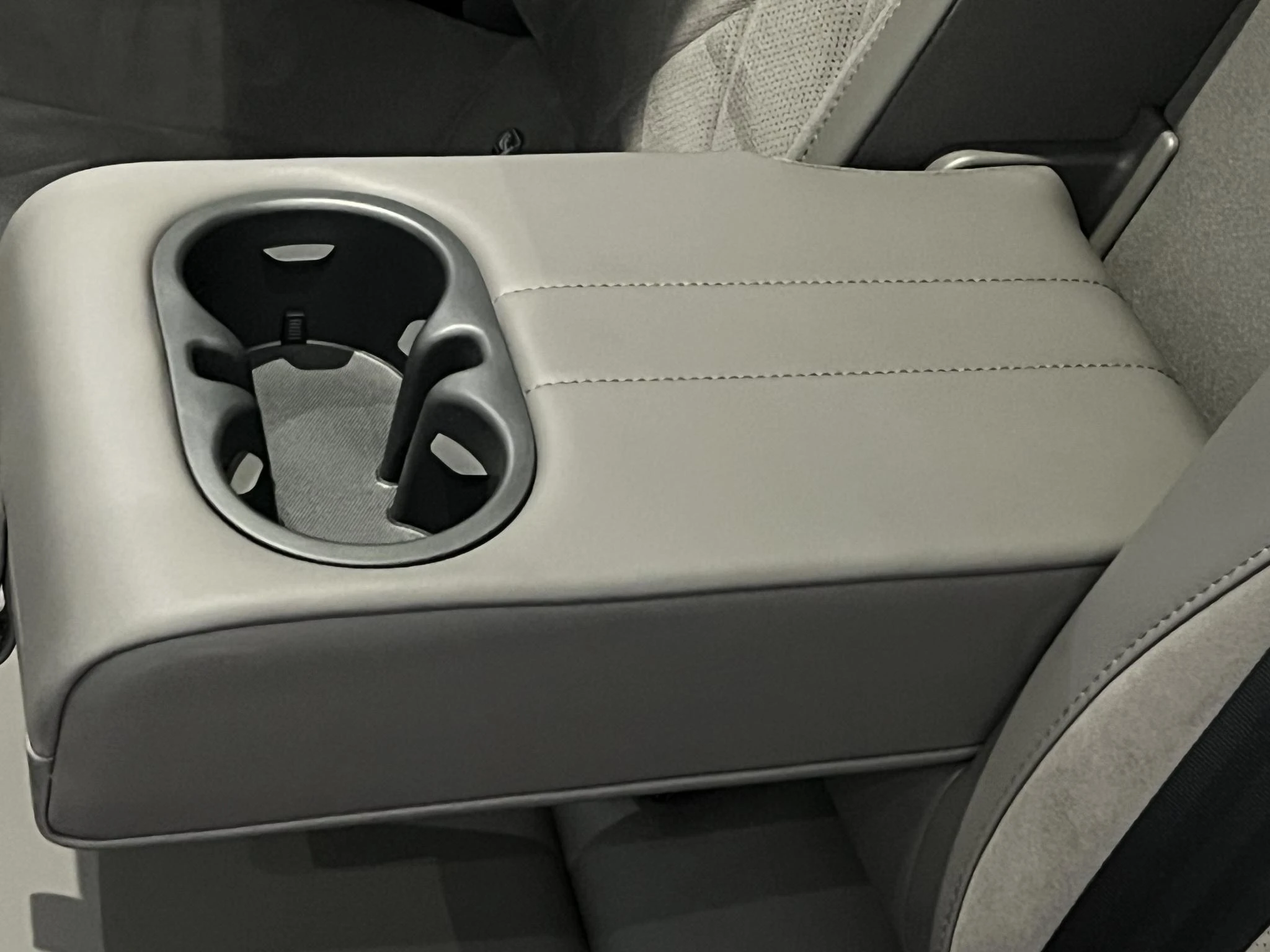 MG-S6 EV-image-18
