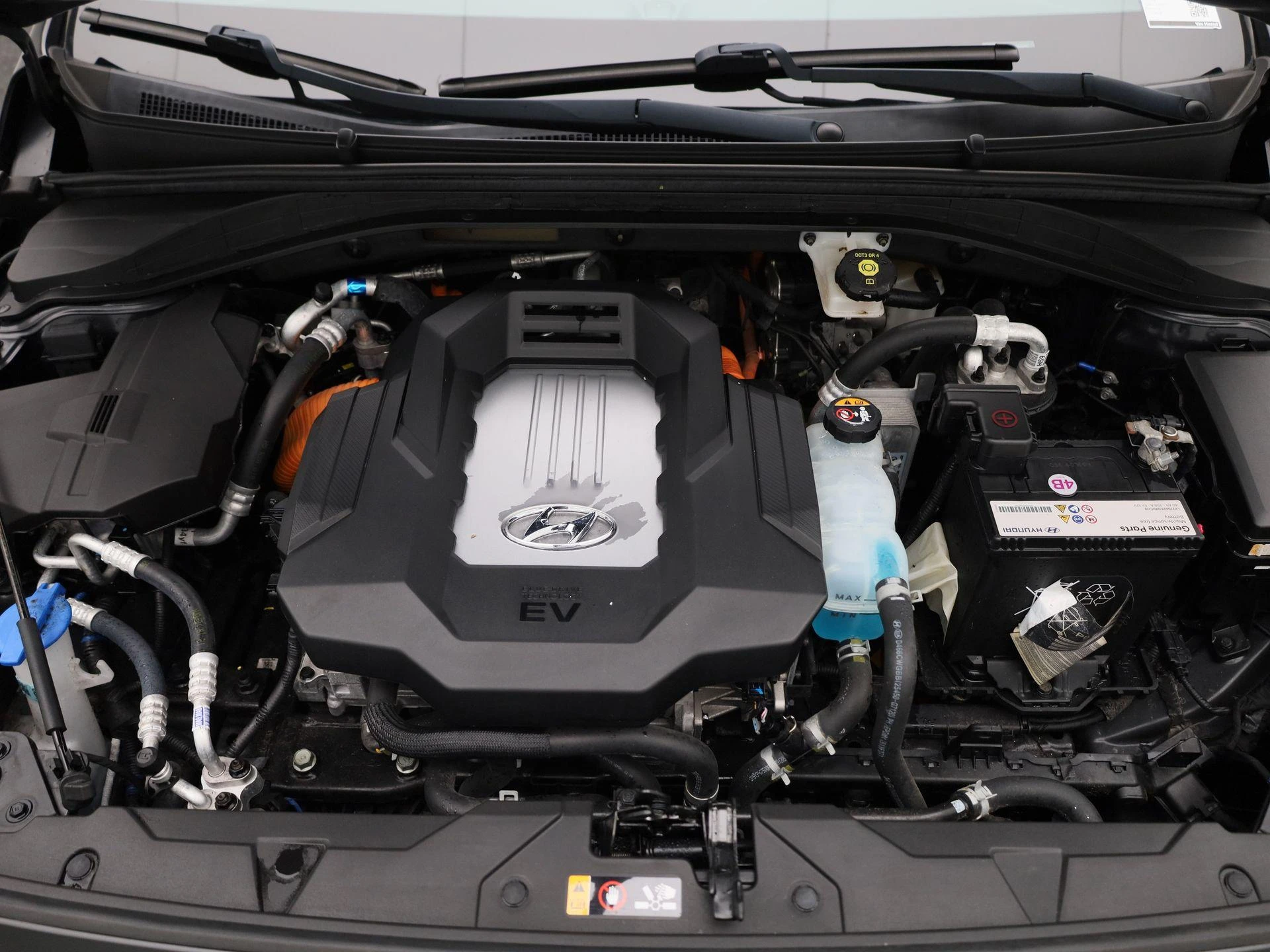 Hyundai-IONIQ-image-35