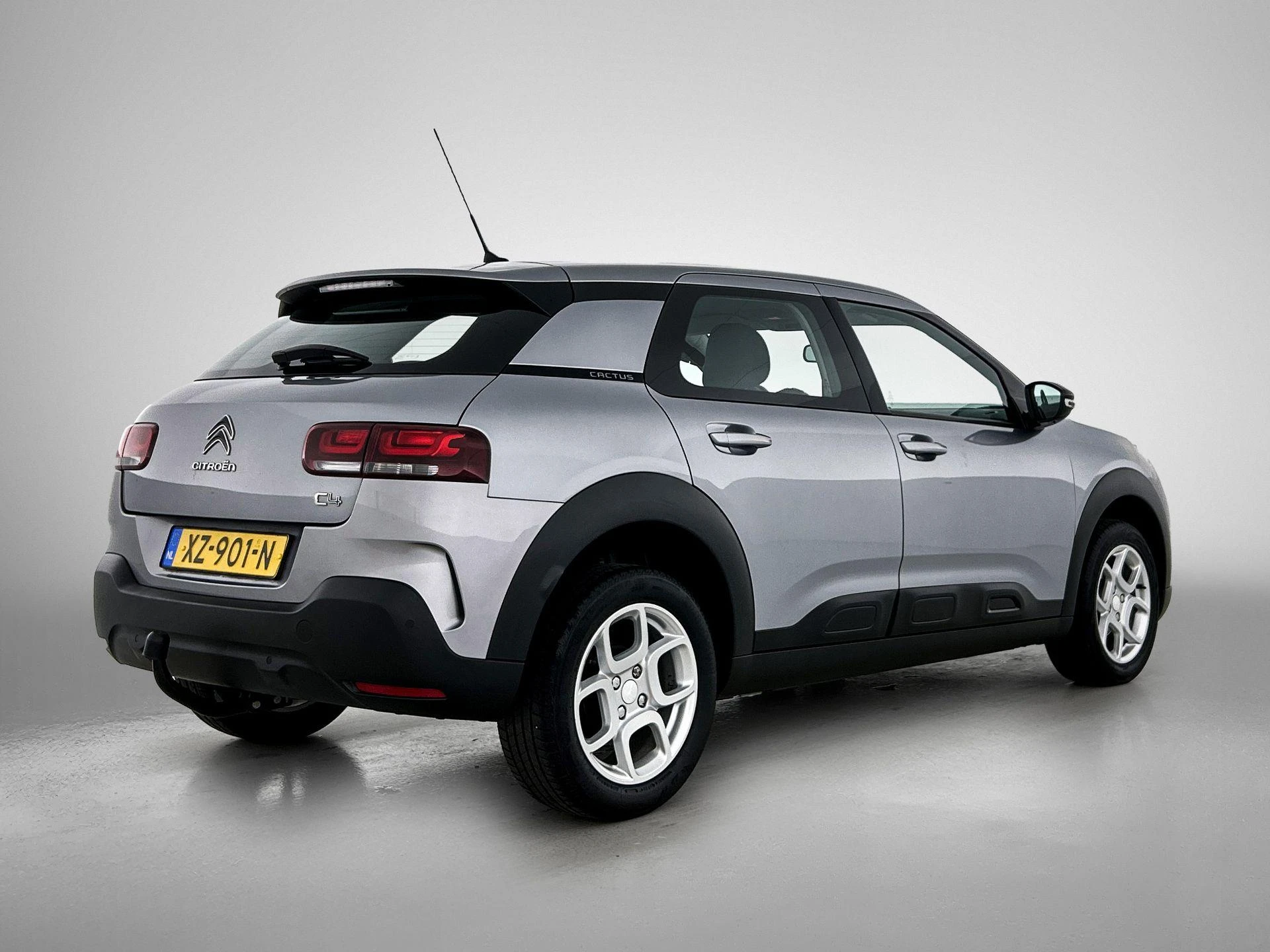 Citroën-C4 Cactus-image-3