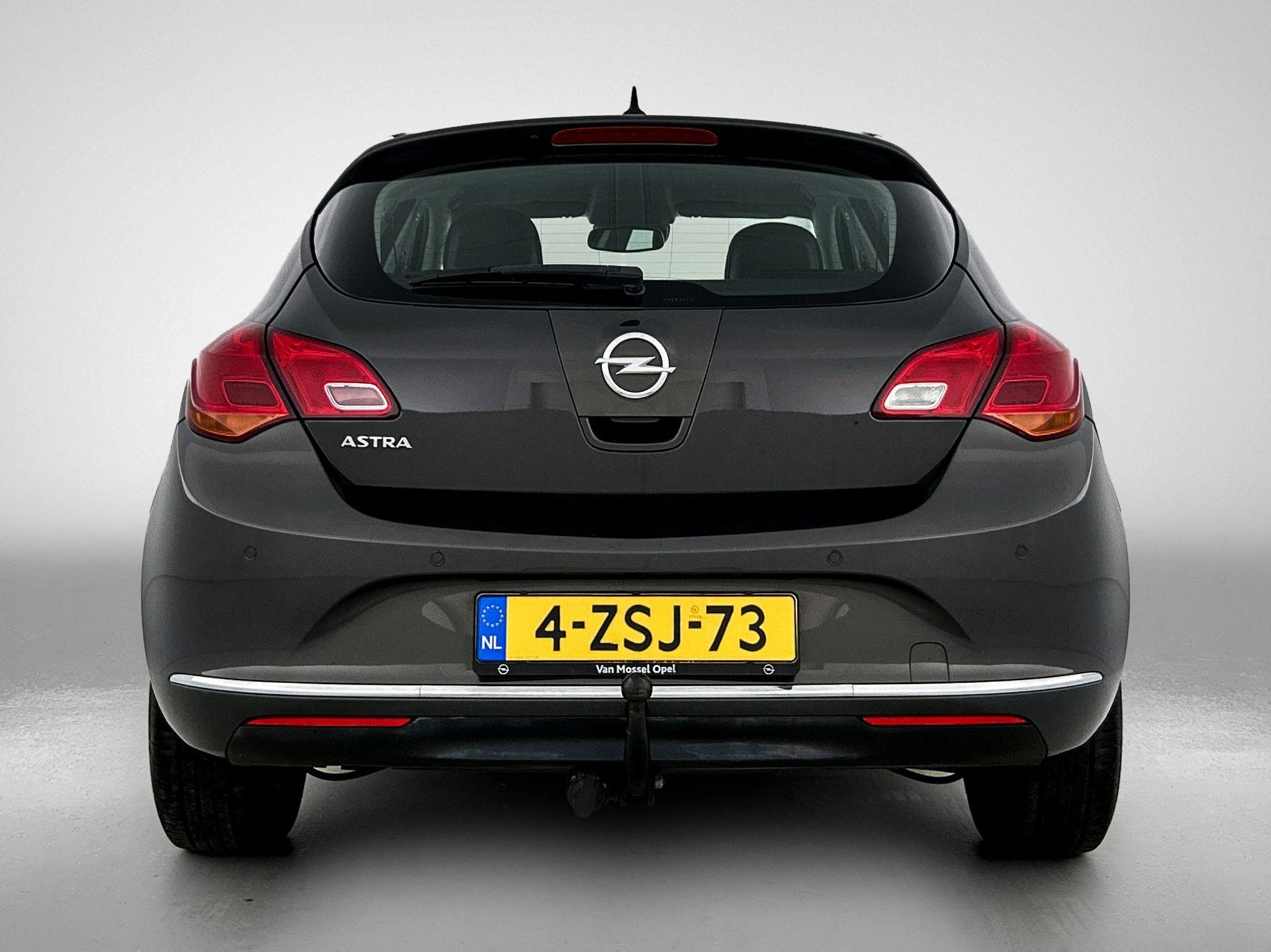 Opel-Astra-image-2