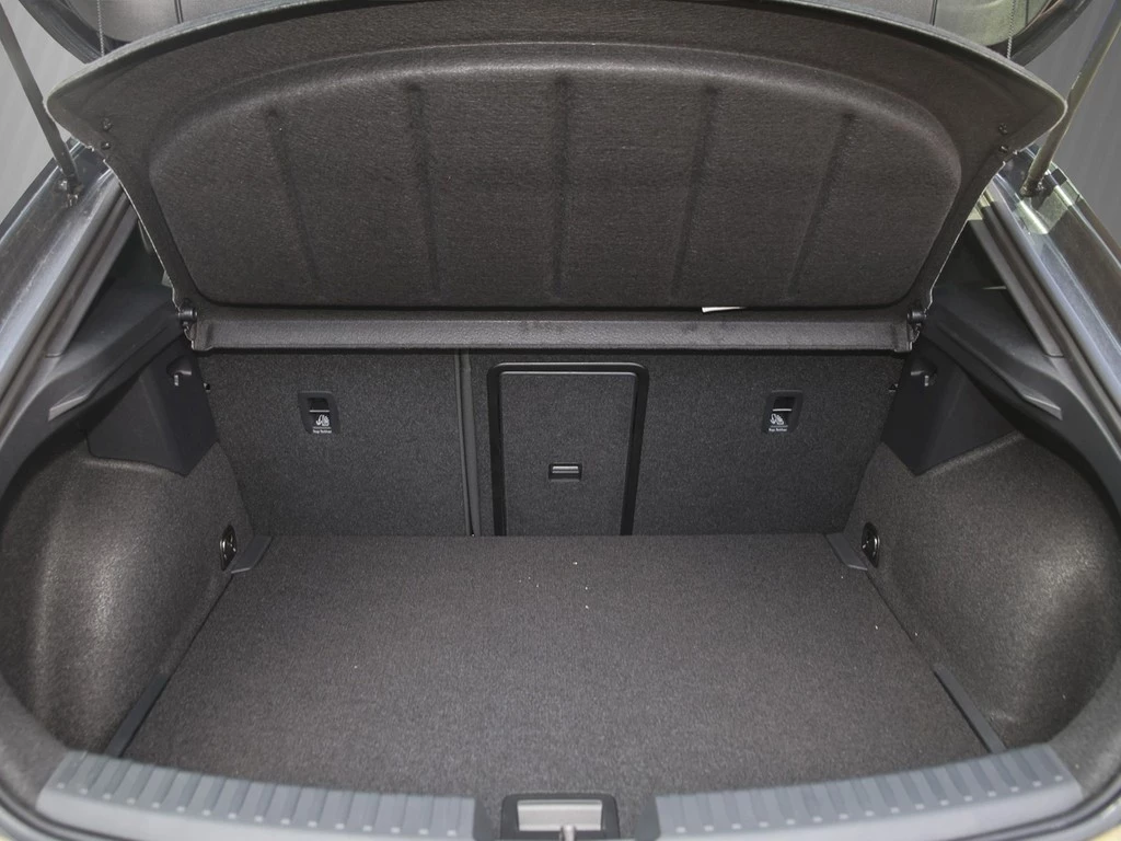 SEAT Leon 2.0 TDI DSG FR Navi/RFK/Kessy