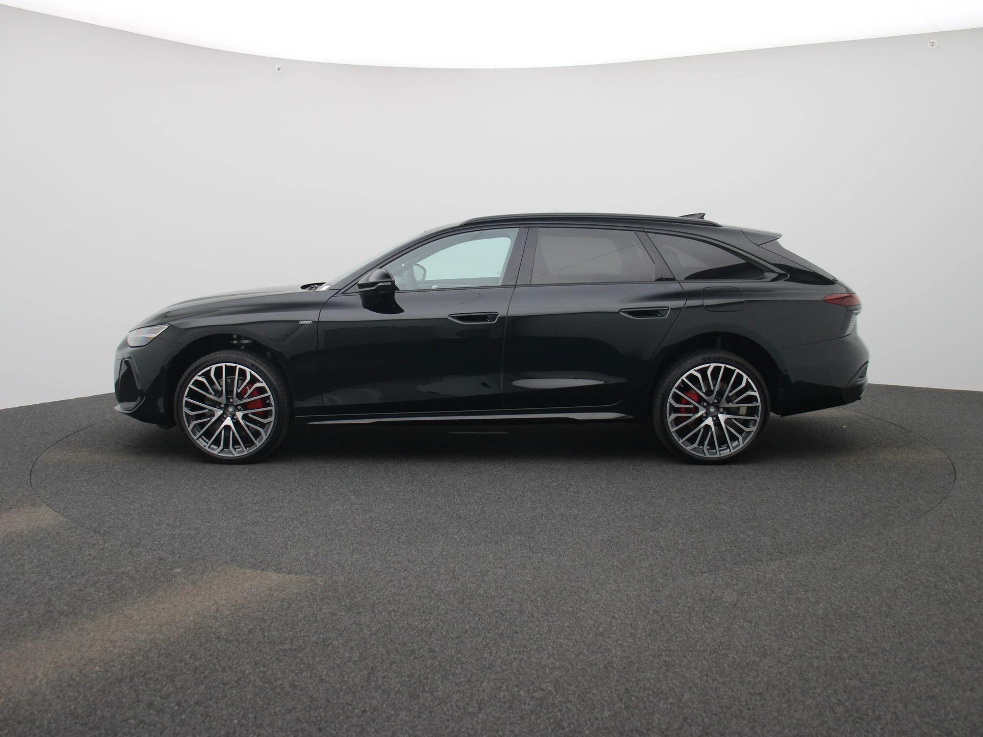 Audi A6 Avant 2.0 e-hybrid quattro S Competition 367 PK