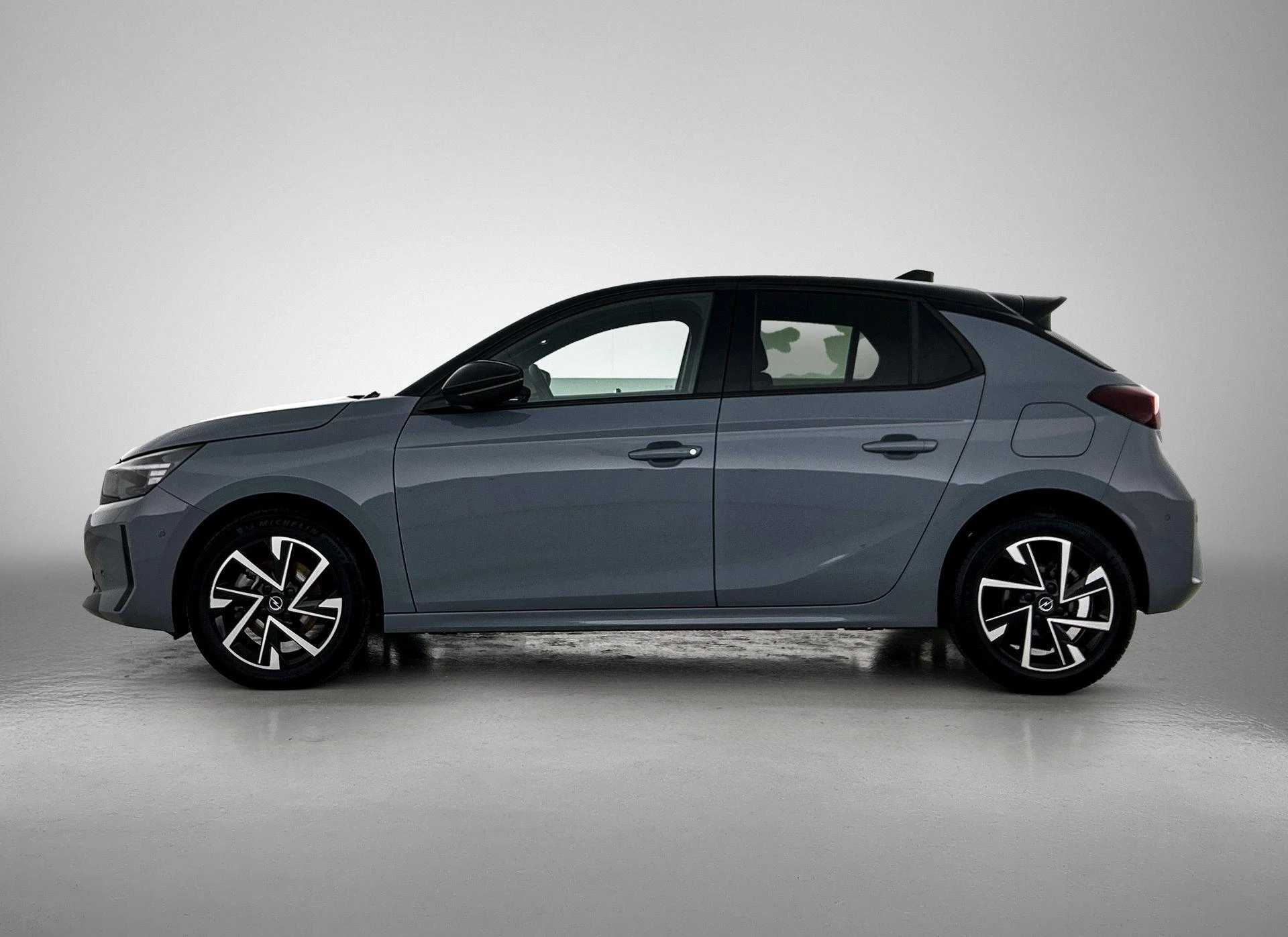 Opel-Corsa-image-1