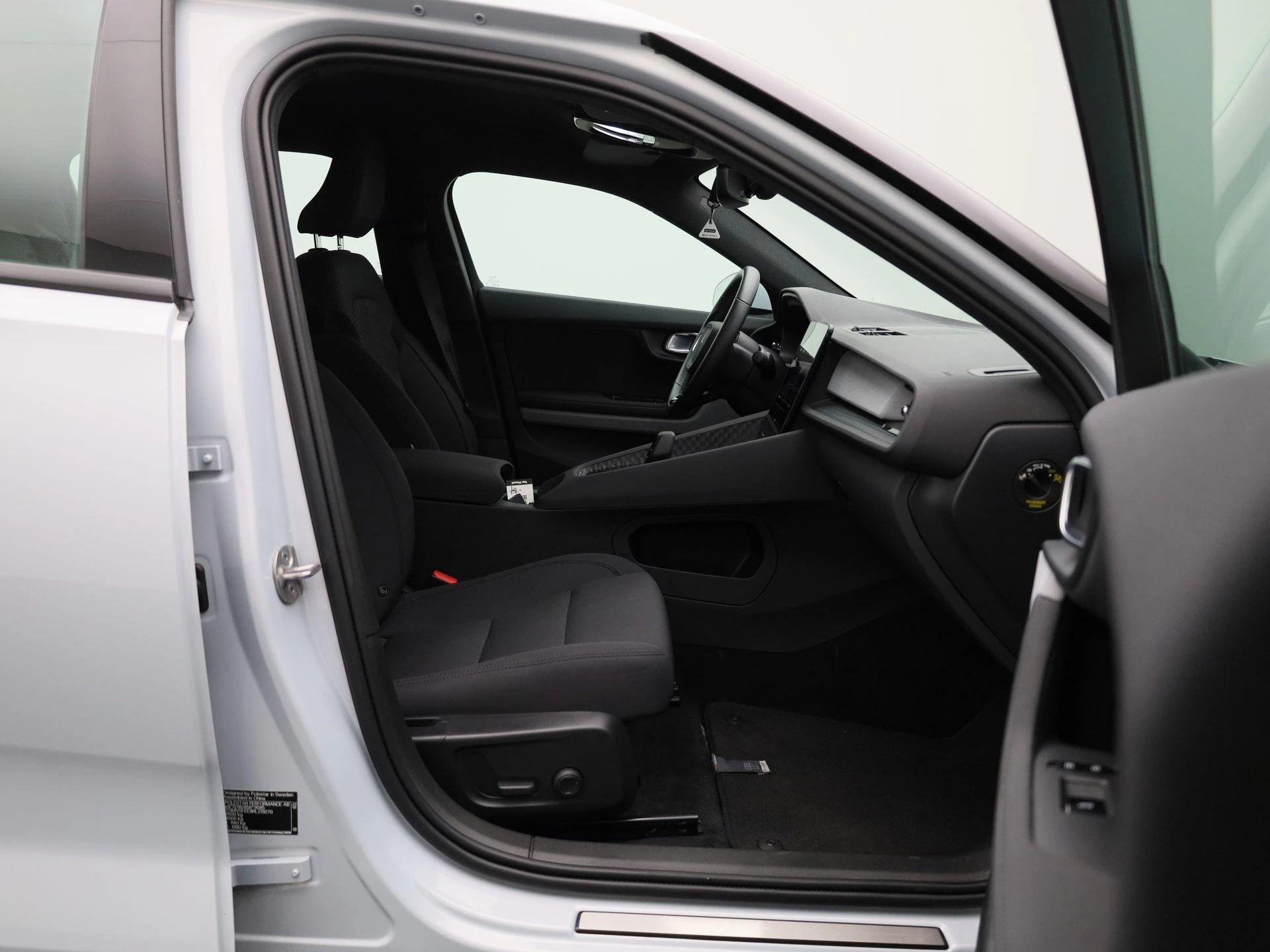 Polestar-2-image-41