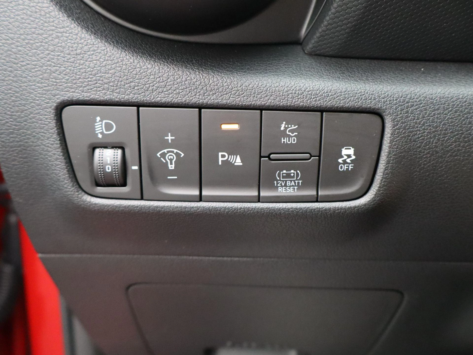 Hyundai-Kona-image-28