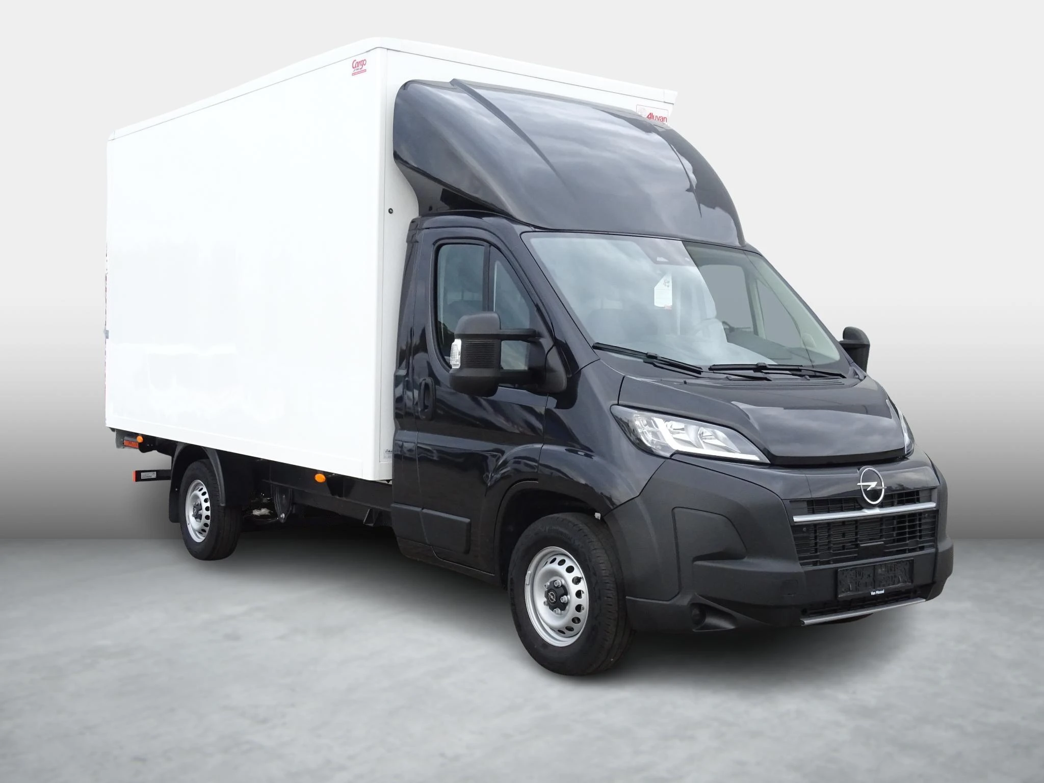Opel-Movano-image-3