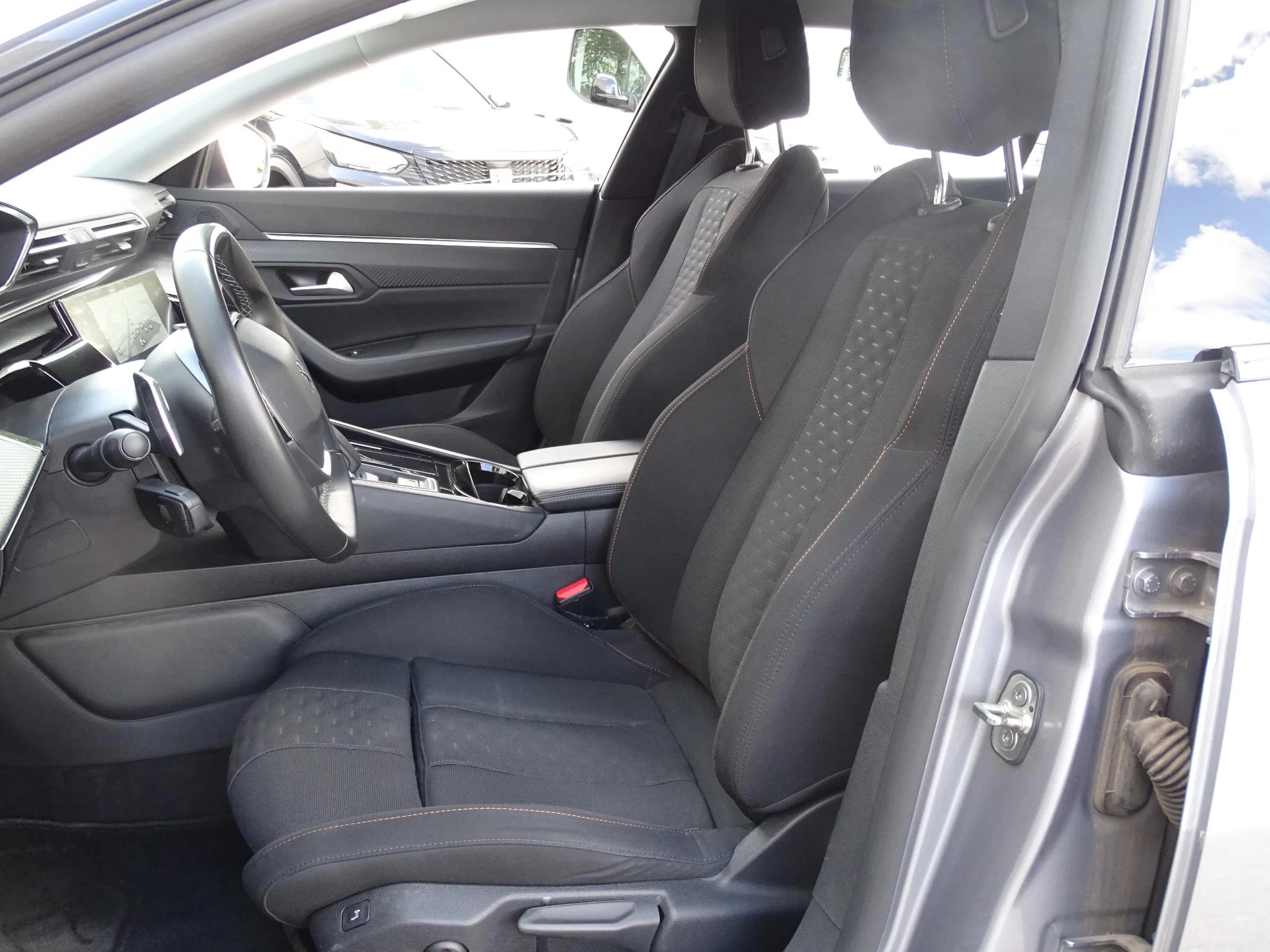 Peugeot-508-image-10