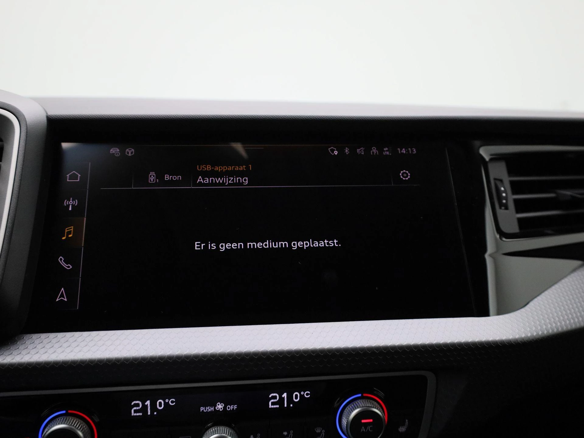 Audi-A1 Sportback-image-17