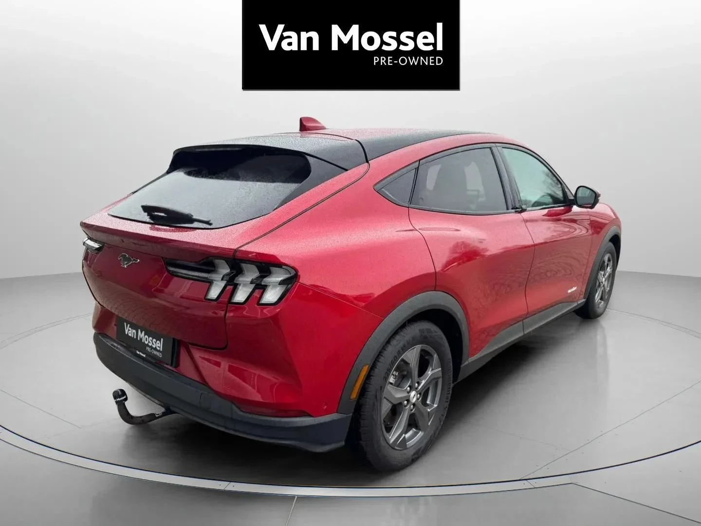 Ford-Mustang Mach-E-image-4