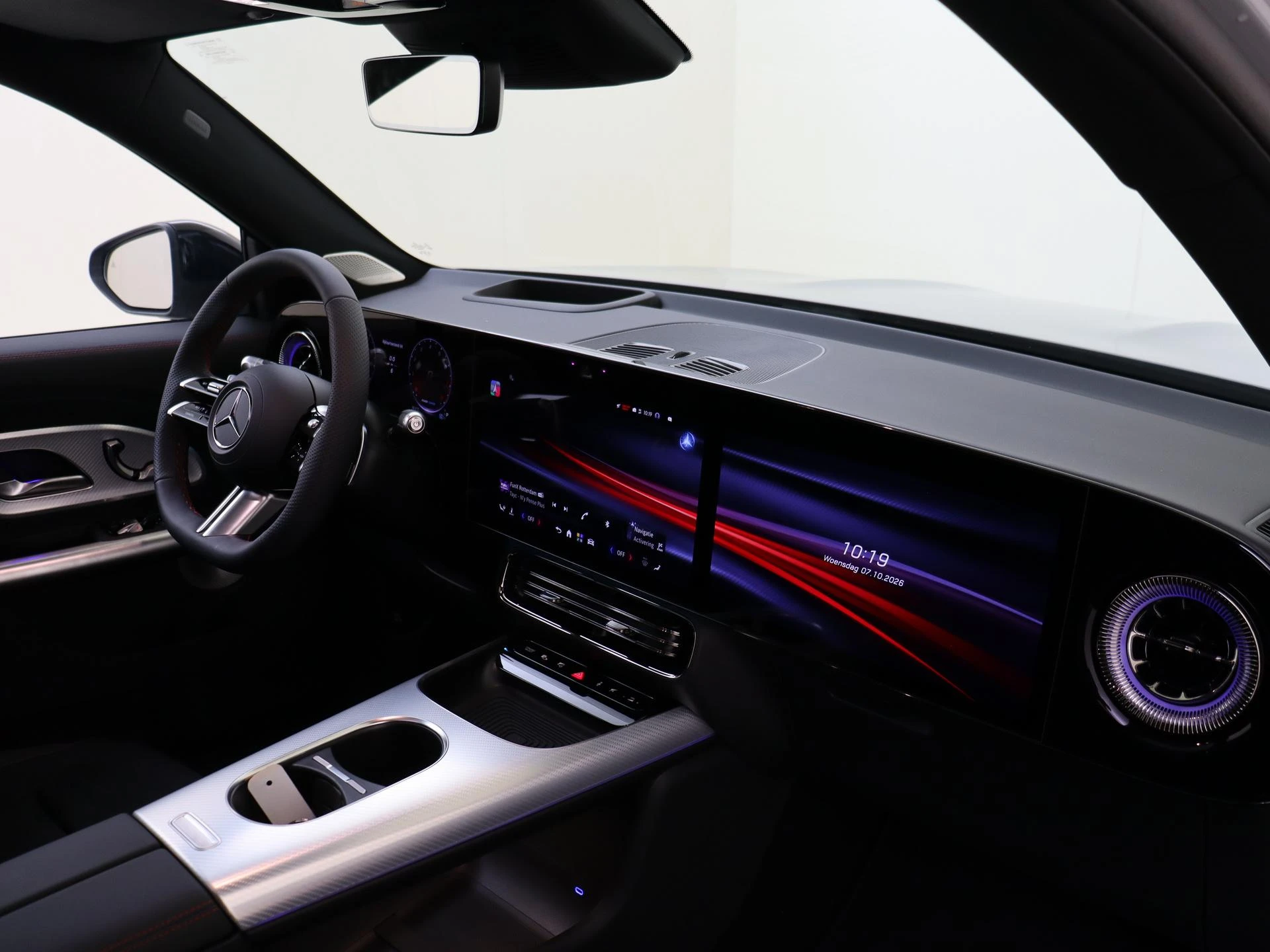 Mercedes-Benz-GLB-image-8