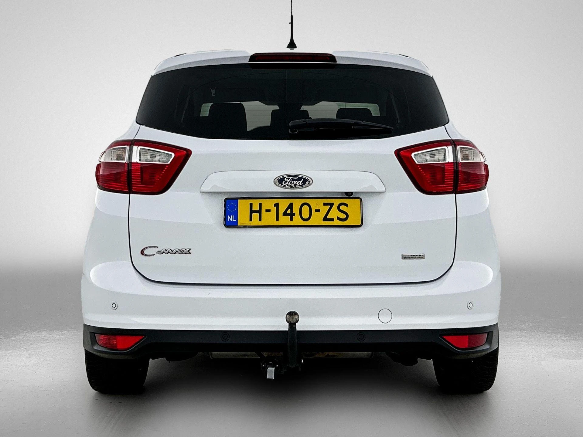Ford-C-MAX-image-2