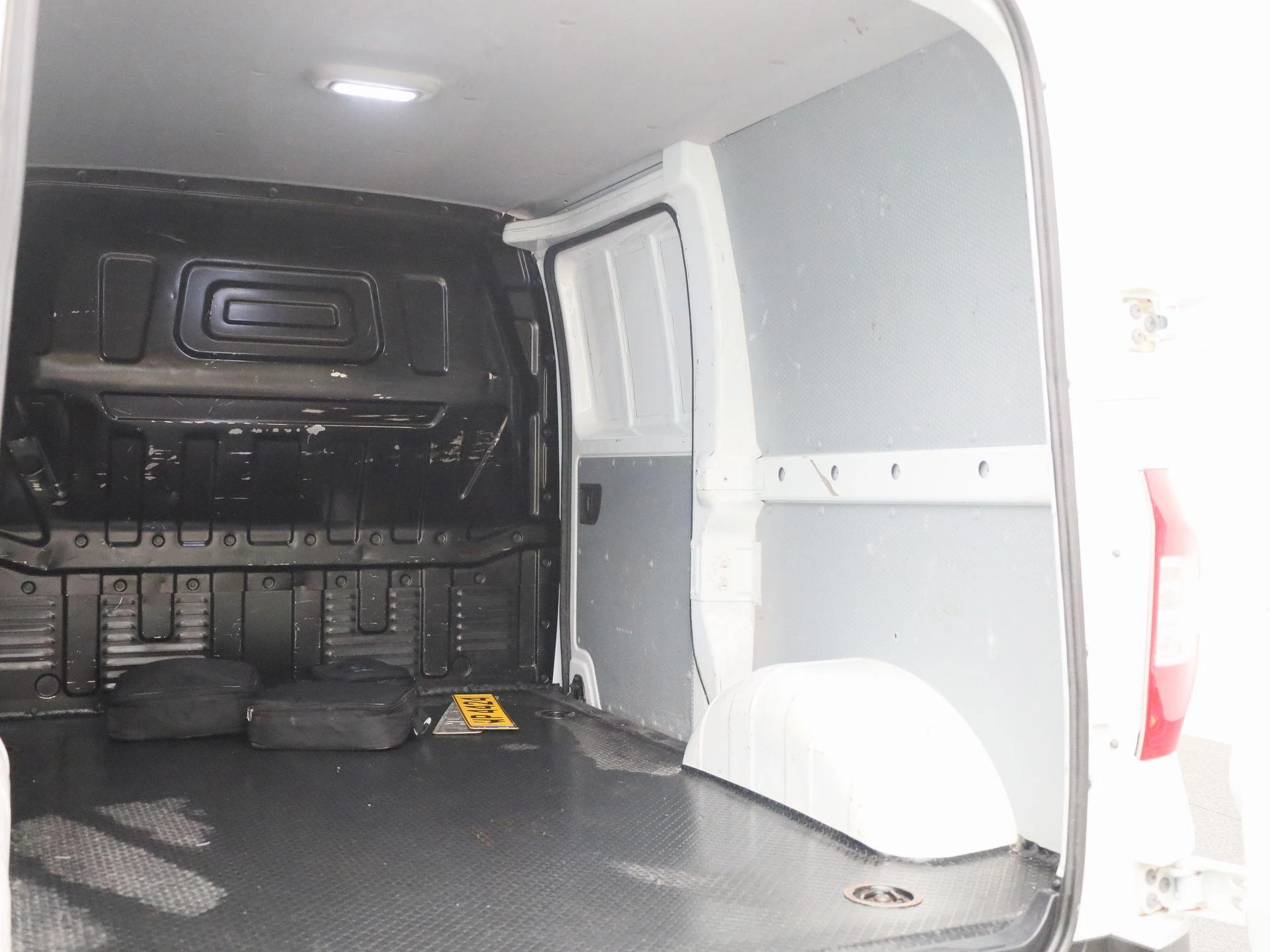 Maxus eDeliver3 SWB 50 kWh
