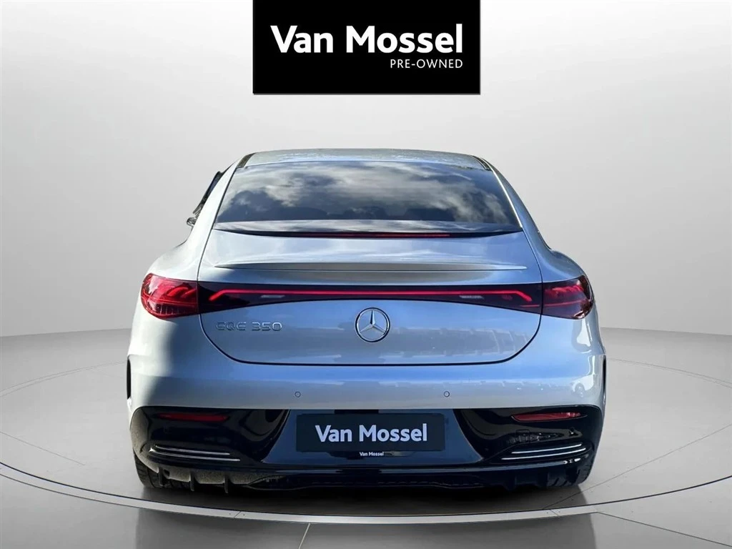 Mercedes-Benz-EQE-image-5