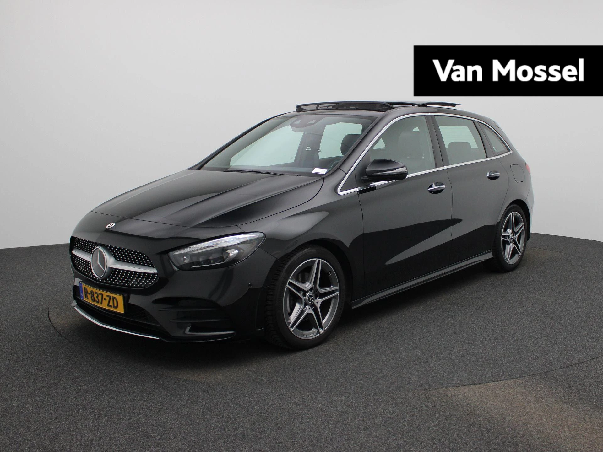 Mercedes-Benz-B-Klasse-image-0