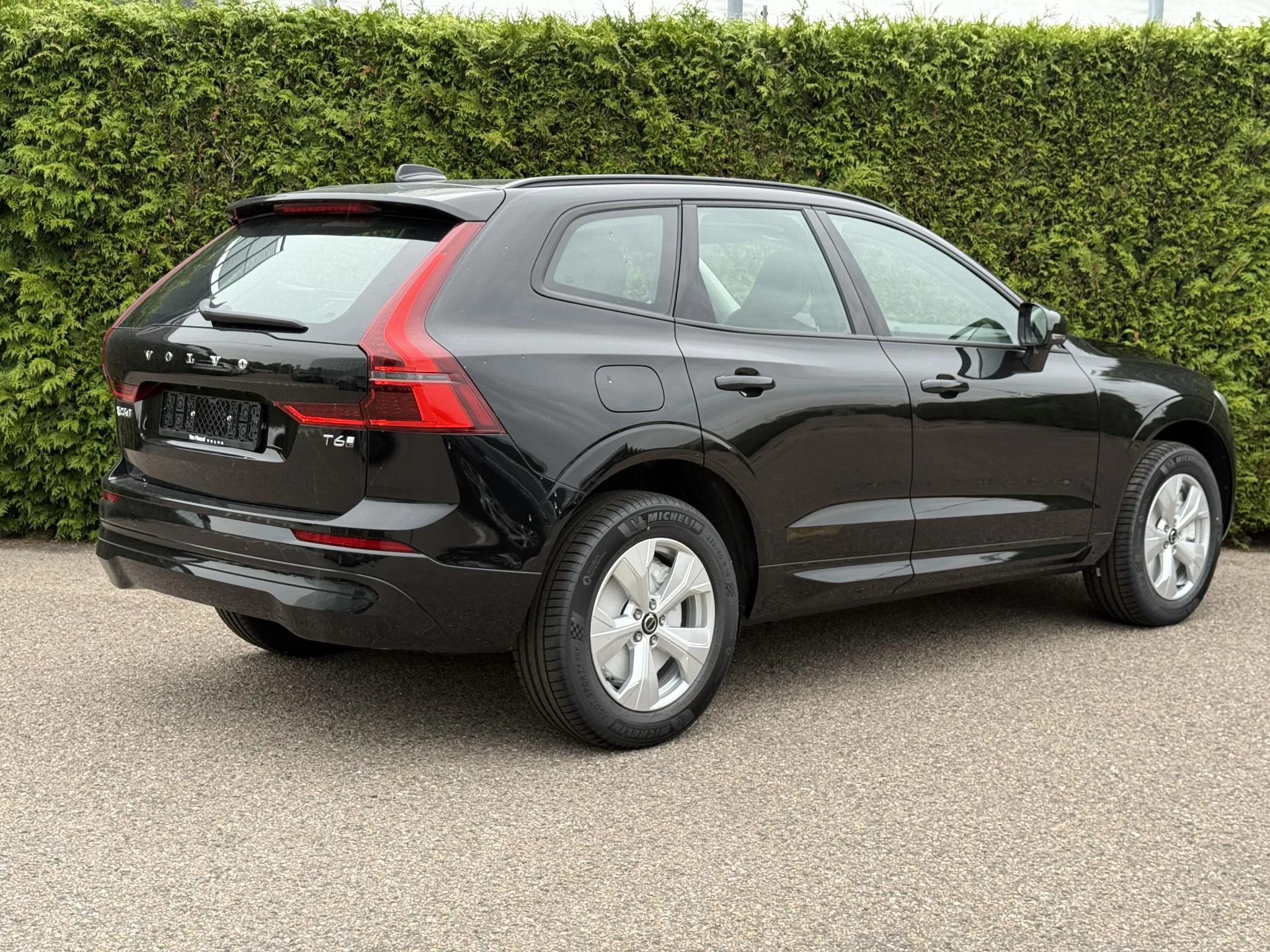 Volvo-XC60-image-1